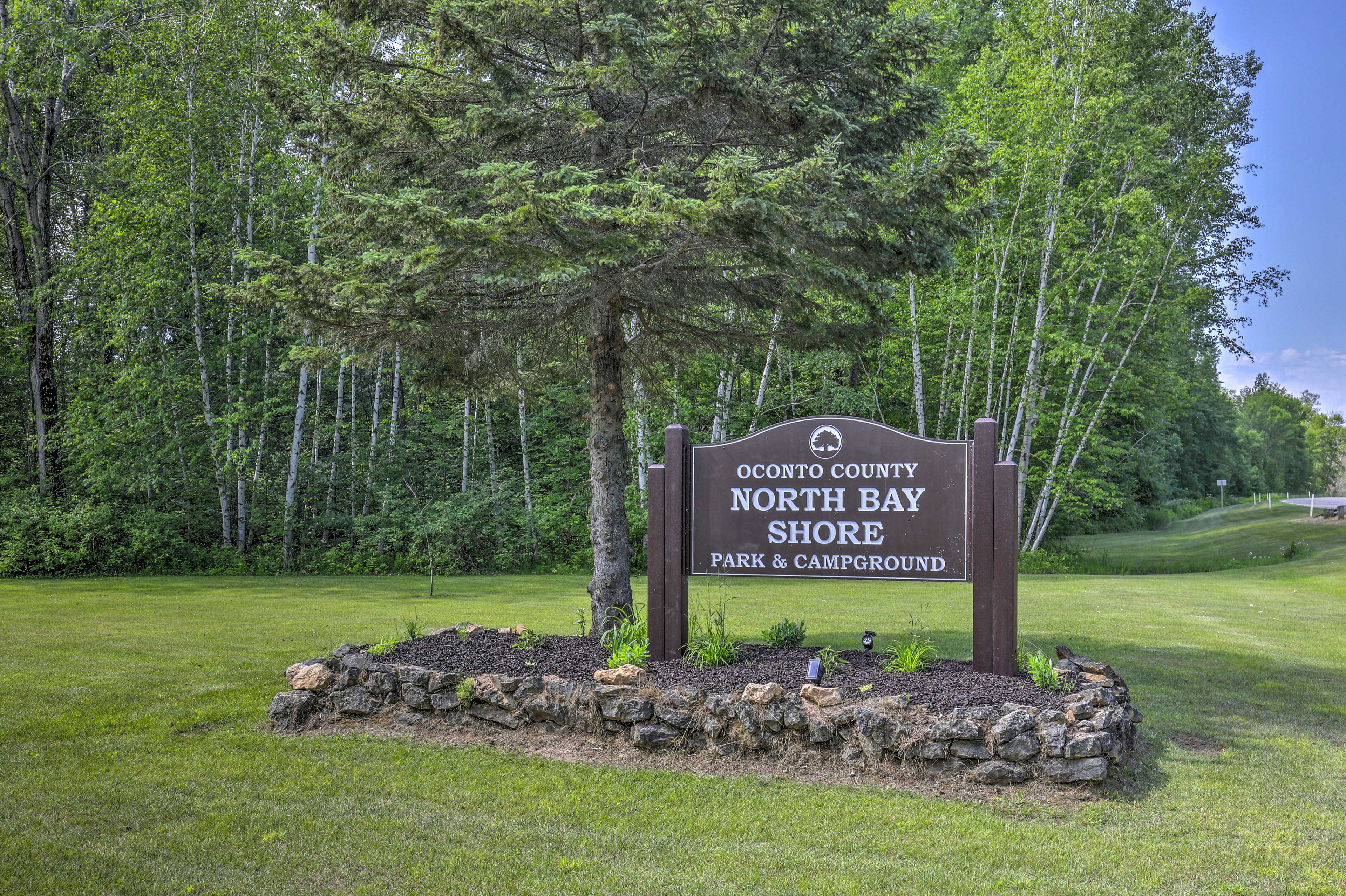 Cozy Waterfront Home on the Bay of Green Bay! Oconto, WI Evolve