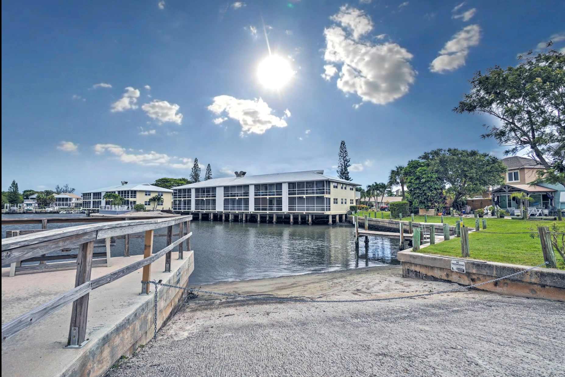 Boat Lovers Paradise Walk to Private Beach! Jensen Beach, FL Evolve