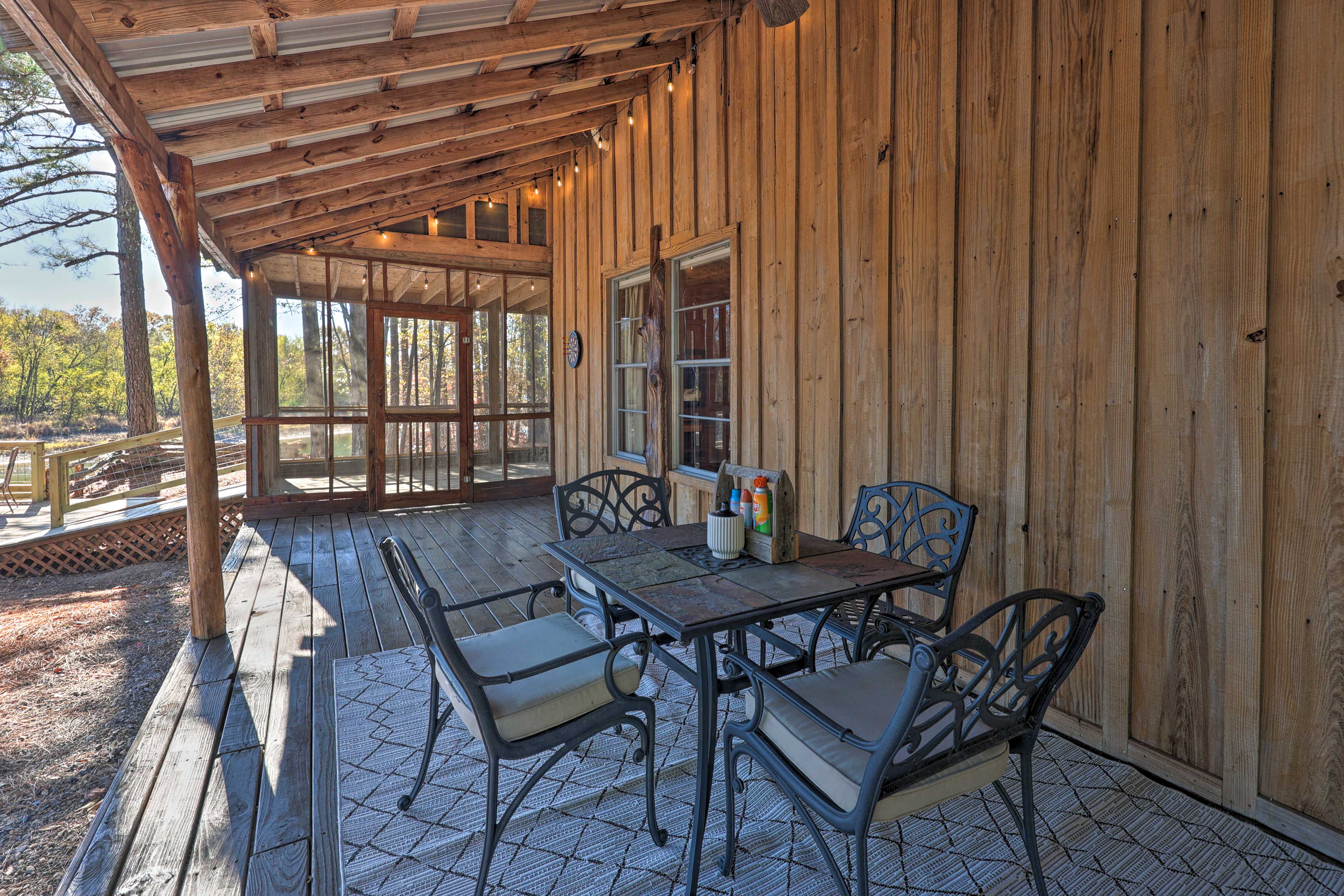 Breathtaking Arkadelphia Home on Ouachita River! Evolve