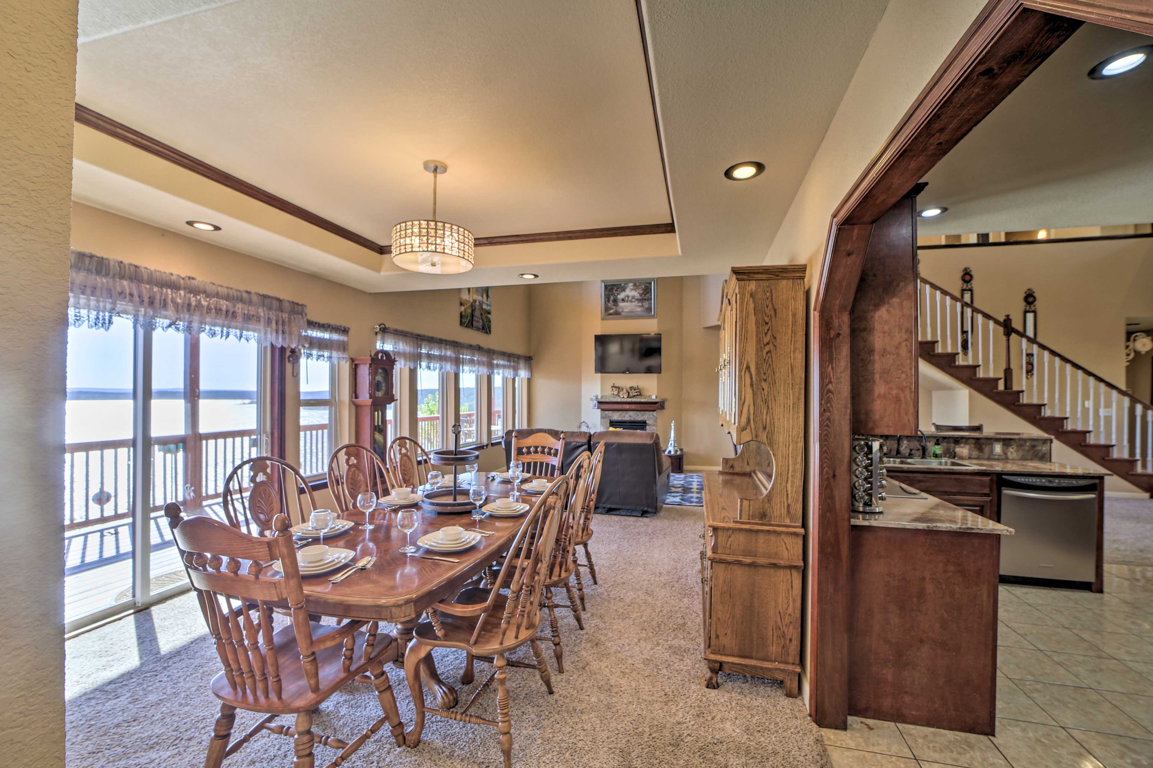 Waterfront Lake Eufaula Home MultiLevel Balcony Evolve