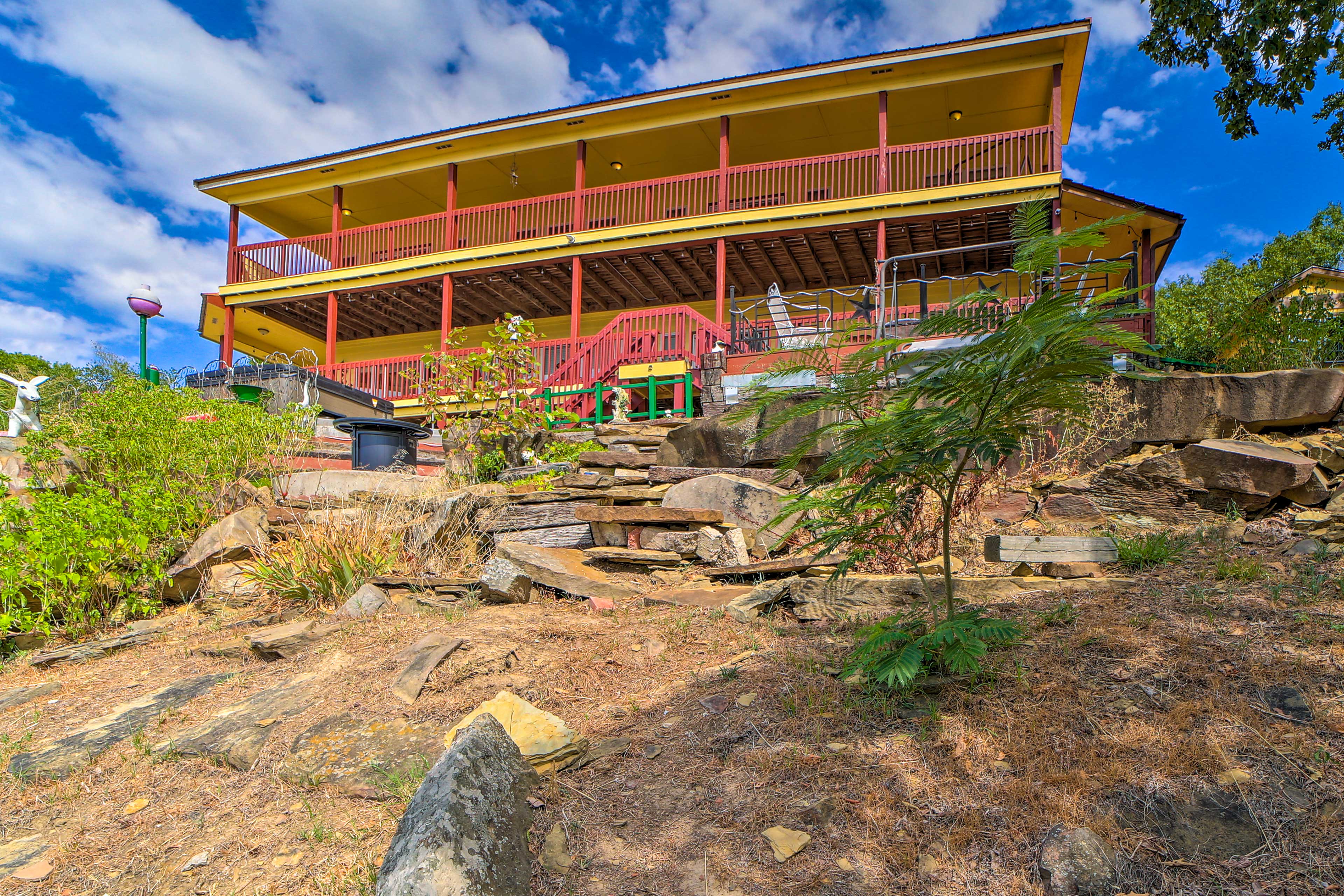 Waterfront Lake Eufaula Home MultiLevel Balcony Evolve