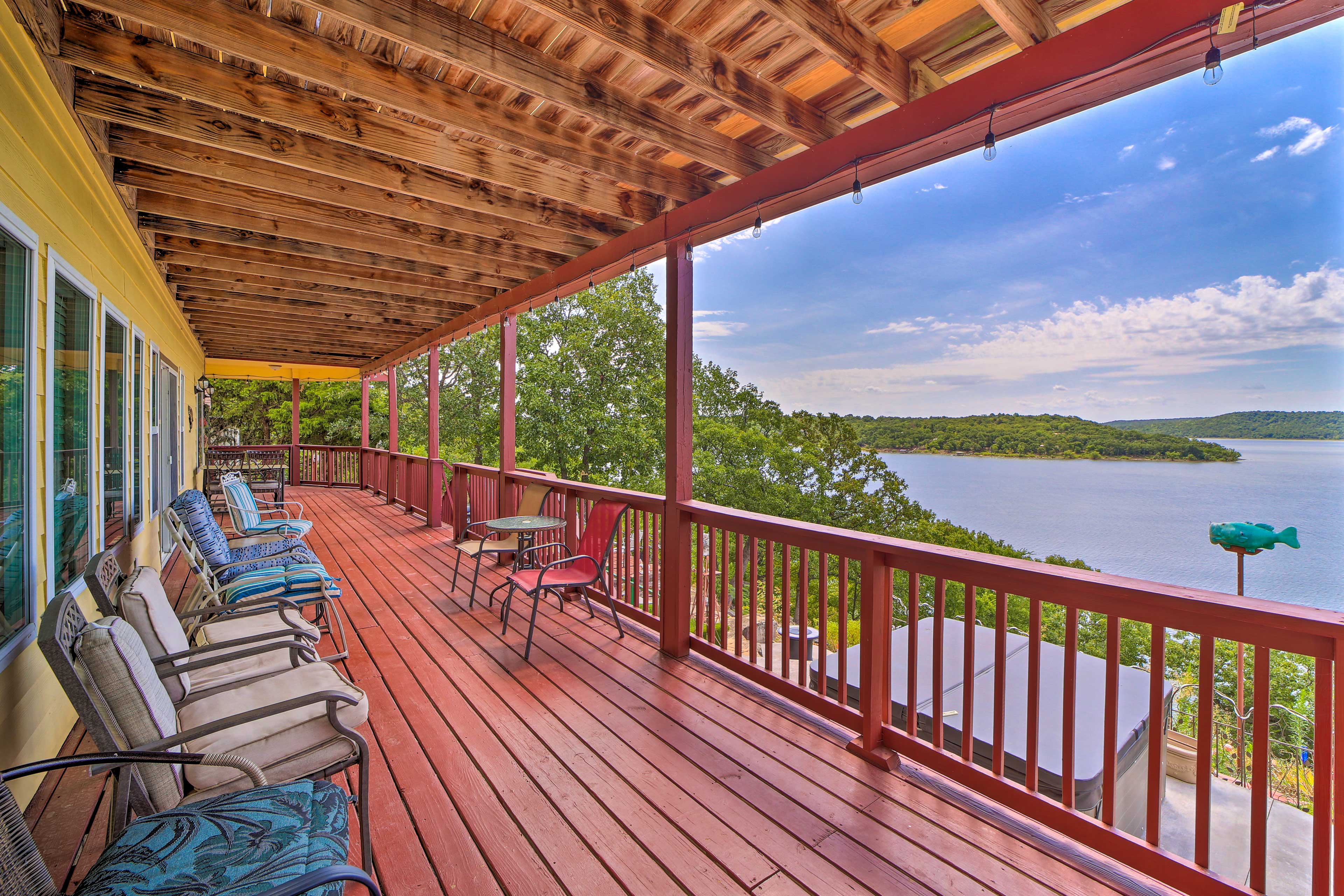 Waterfront Lake Eufaula Home MultiLevel Balcony Evolve