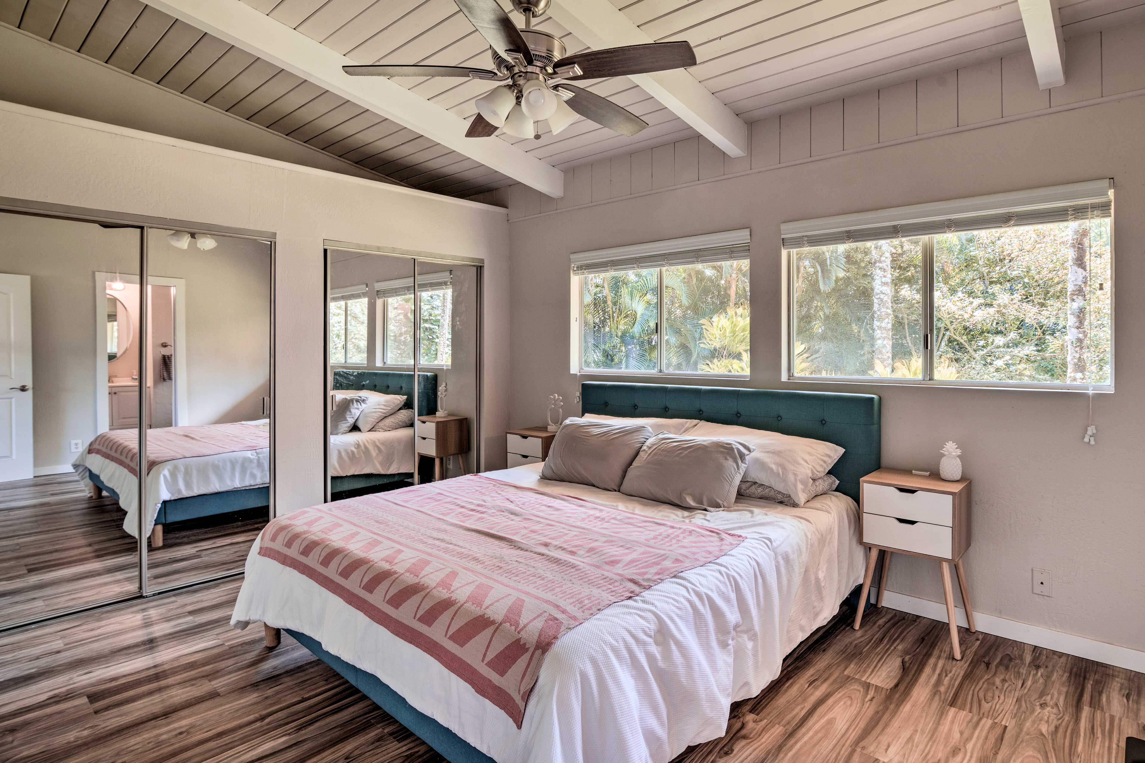 Sunny Pahoa Retreat Snorkel, Hike & Shop! Pāhoa, HI Evolve