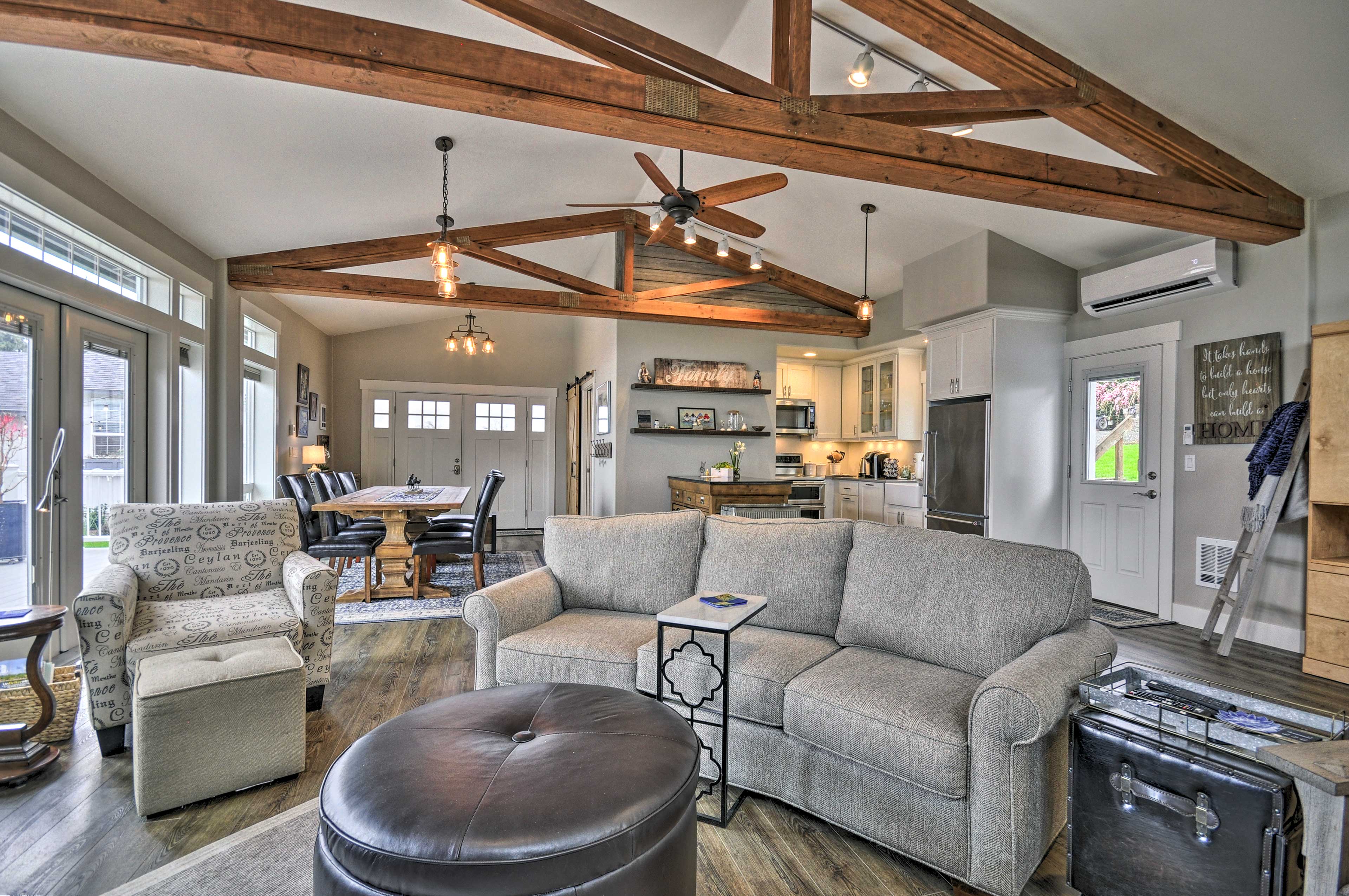 'Traveler's Retreat' Studio w/ Patio & Yard! Tualatin, OR Evolve