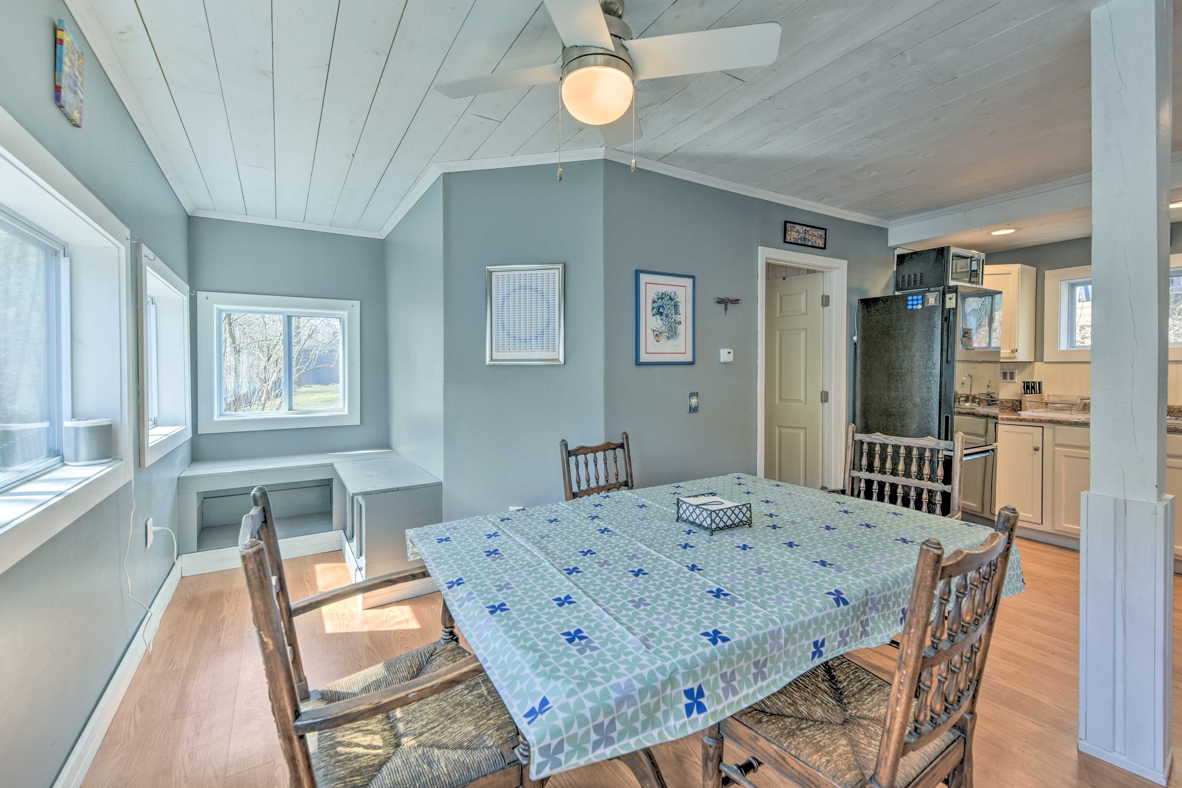 Lakefront Retreat w/ Large Yard & Boat Dock! Hardwick, VT Evolve