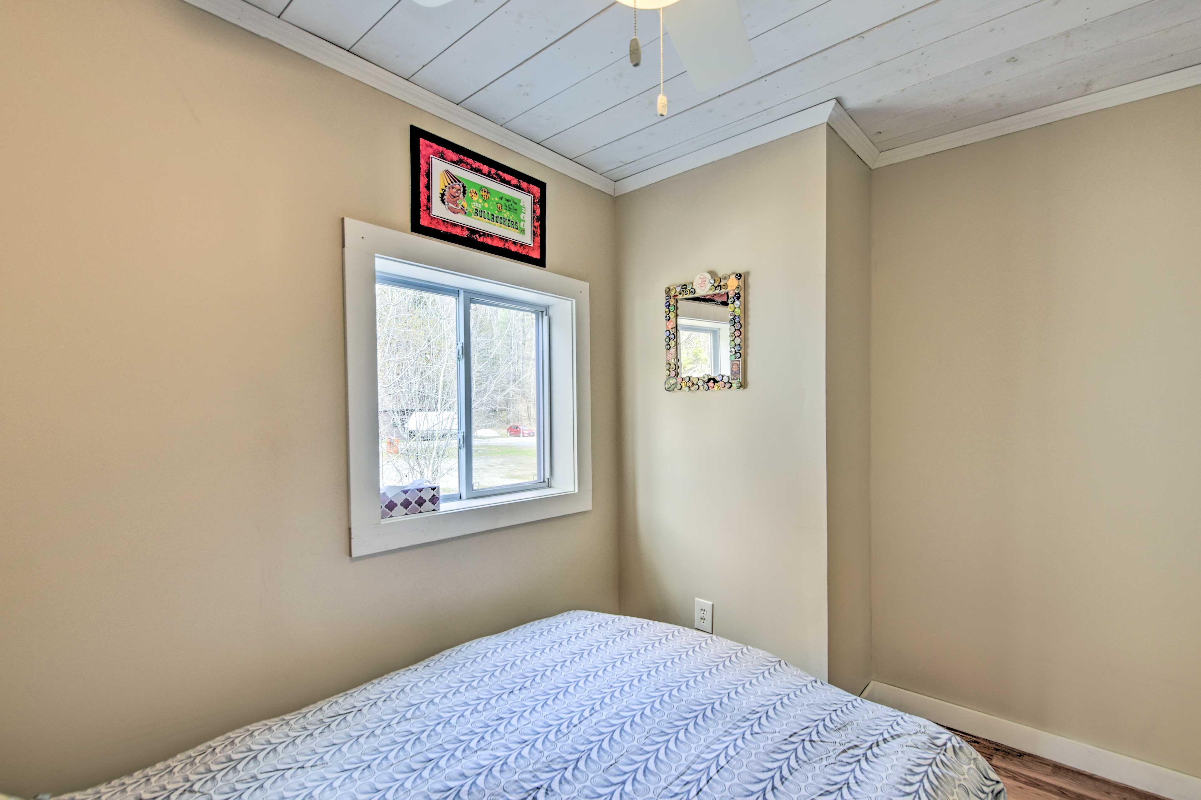 Lakefront Retreat w/ Large Yard & Boat Dock! Hardwick, VT Evolve