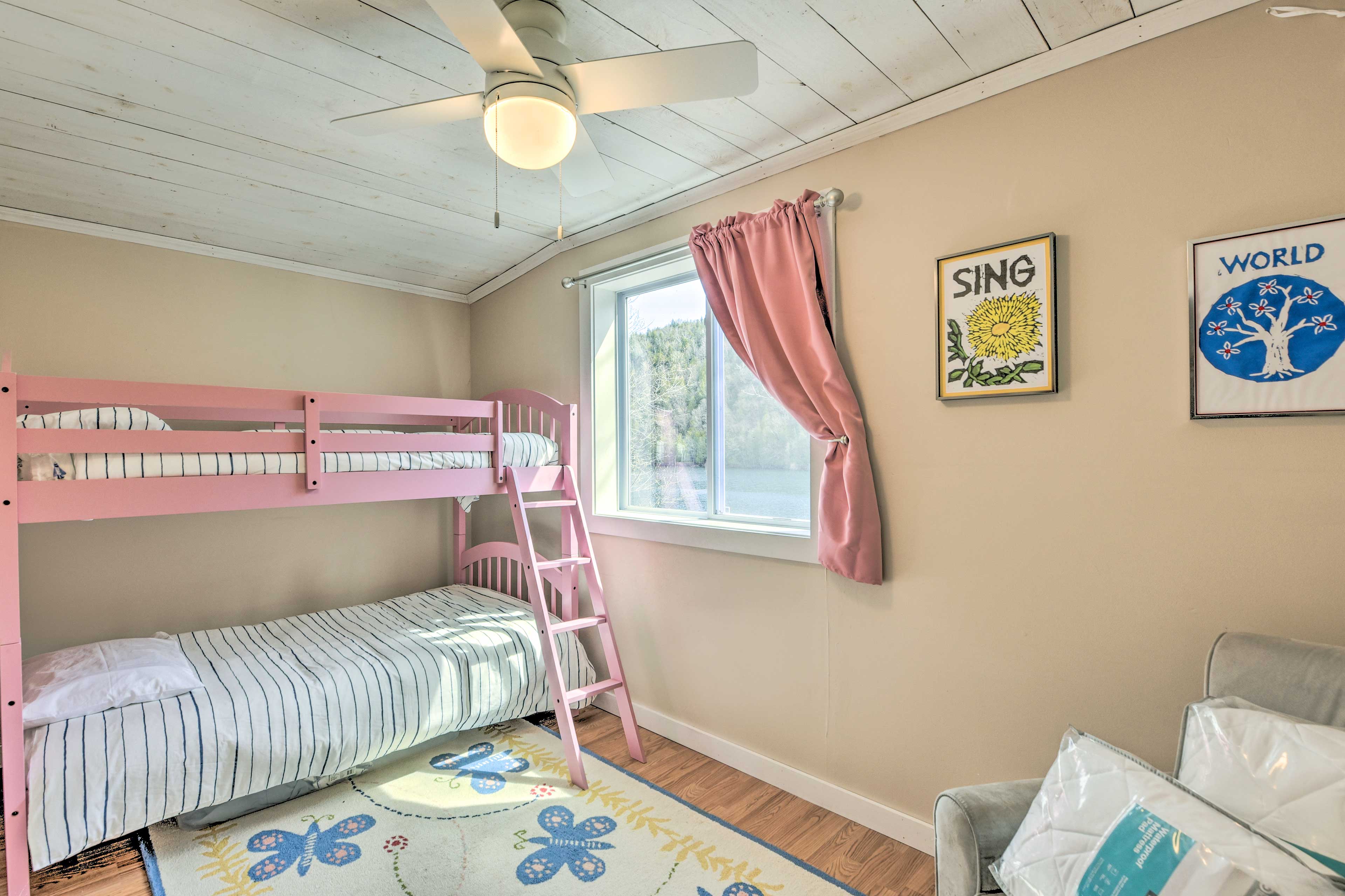 Lakefront Retreat w/ Large Yard & Boat Dock! Hardwick, VT Evolve