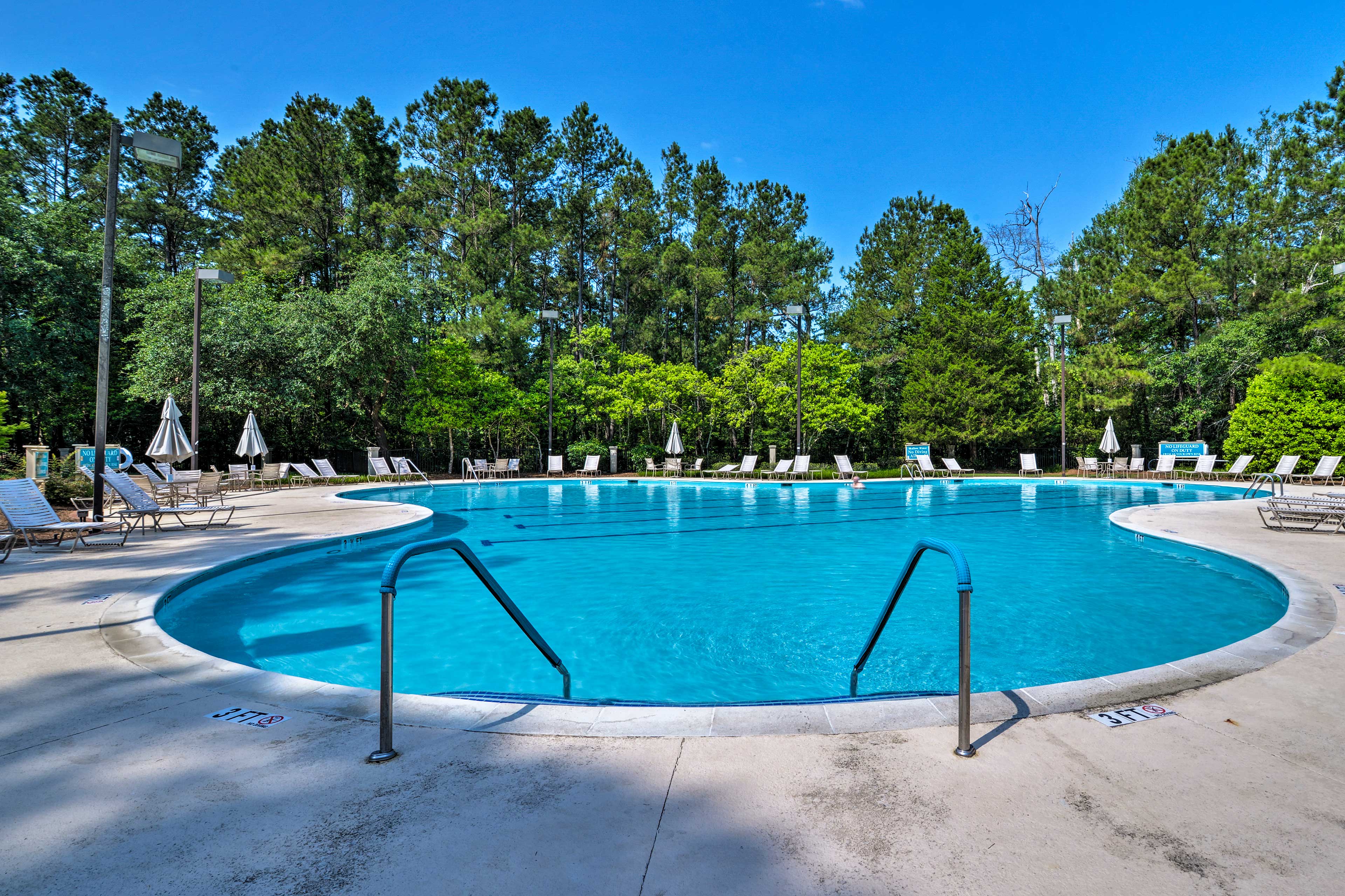 North Myrtle Beach Condo w/ Golf Course Views | Evolve