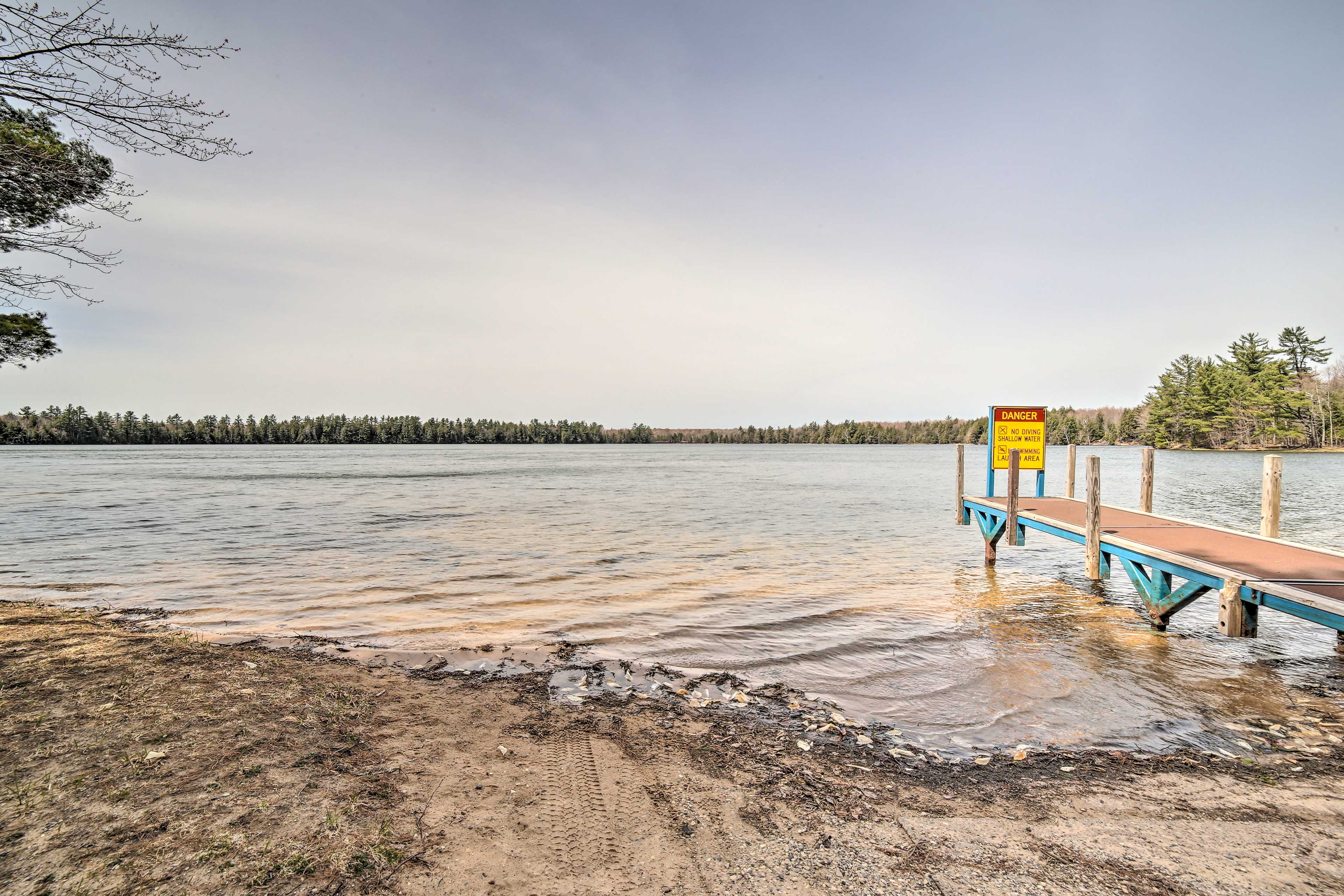 Rural Manistique Home Yard, Near Boat Launch Evolve