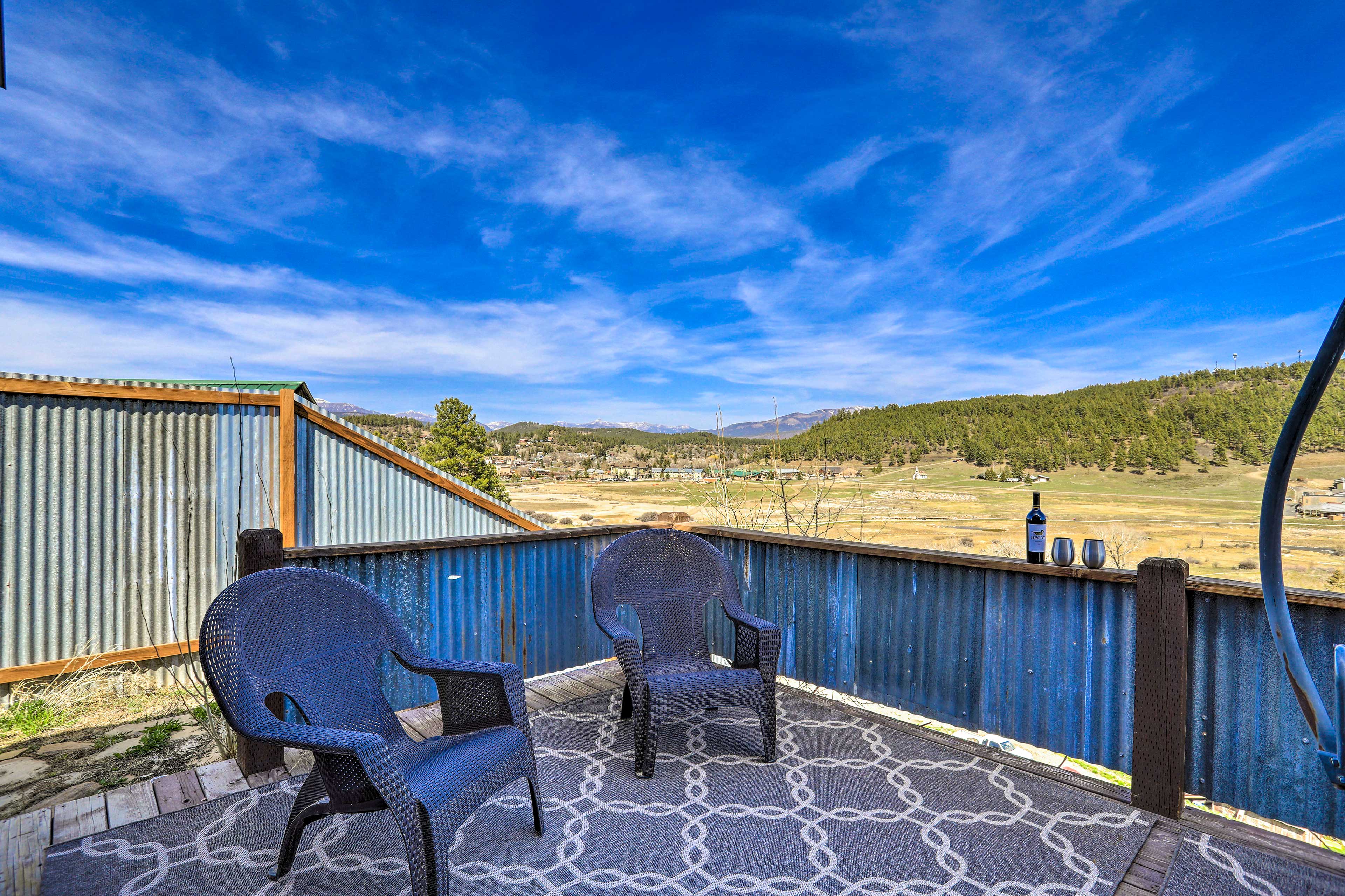 'Pagosa Elevated' Dtwn Home w/ Stunning Views Pagosa Springs, CO Evolve
