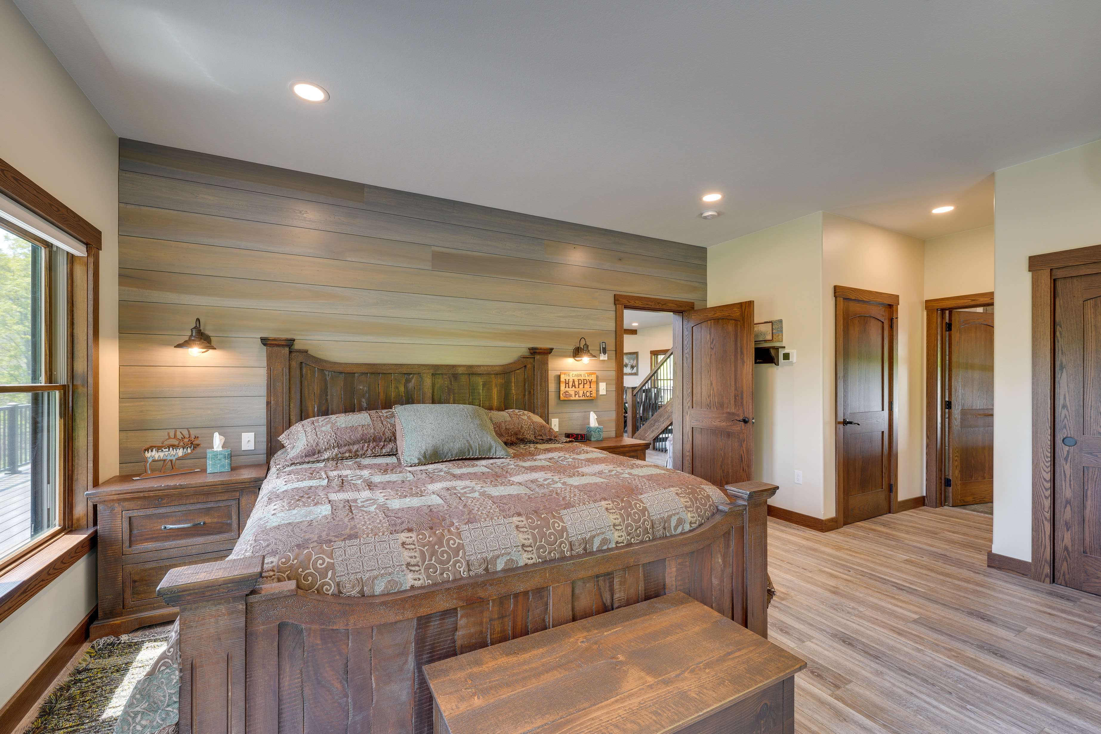 Stunning 'Bugle Hollow Lodge' w/ Mtn Views! Driftwood, PA Evolve