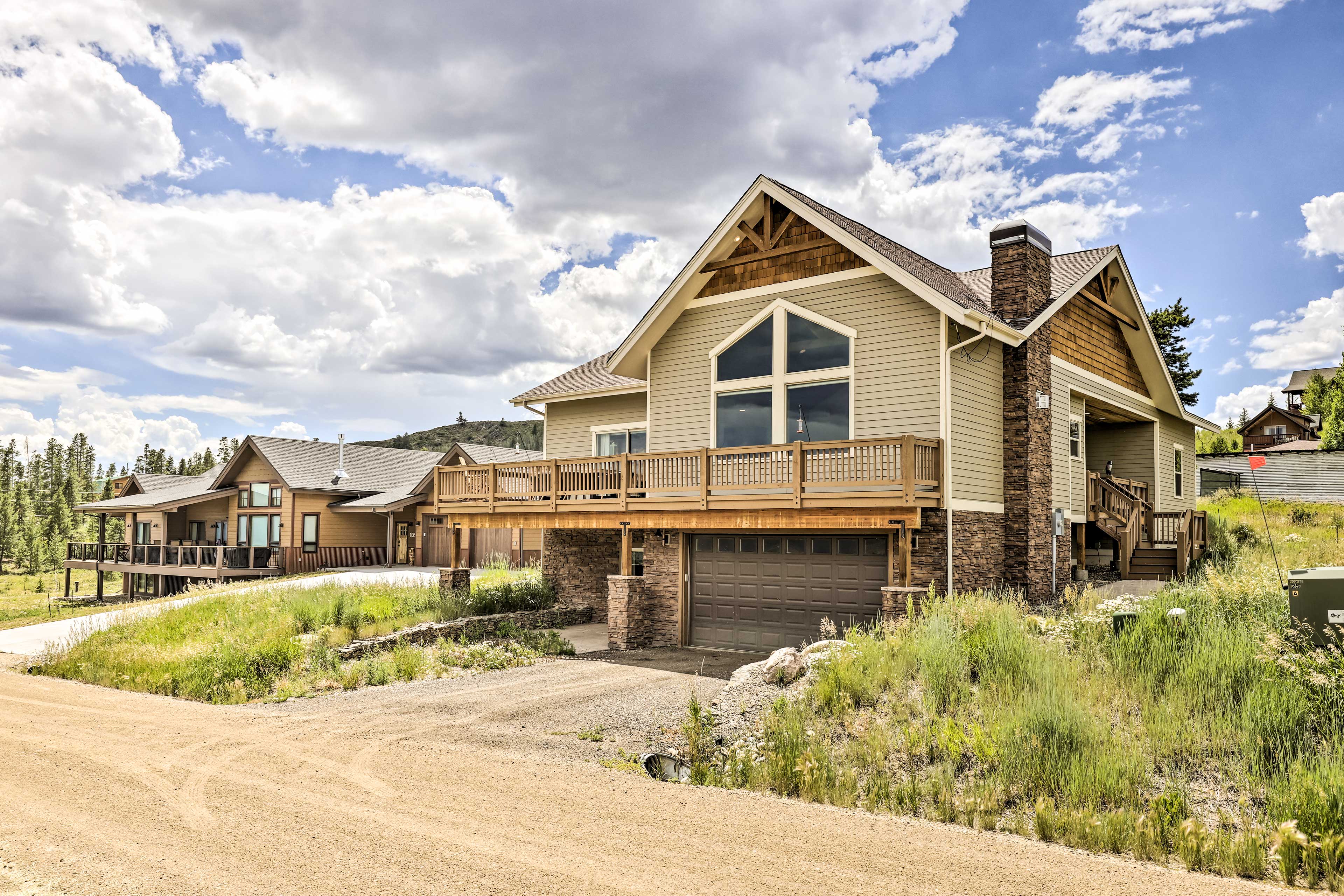 Luxe Grand Lake Retreat Game Room & Hot Tub! Evolve