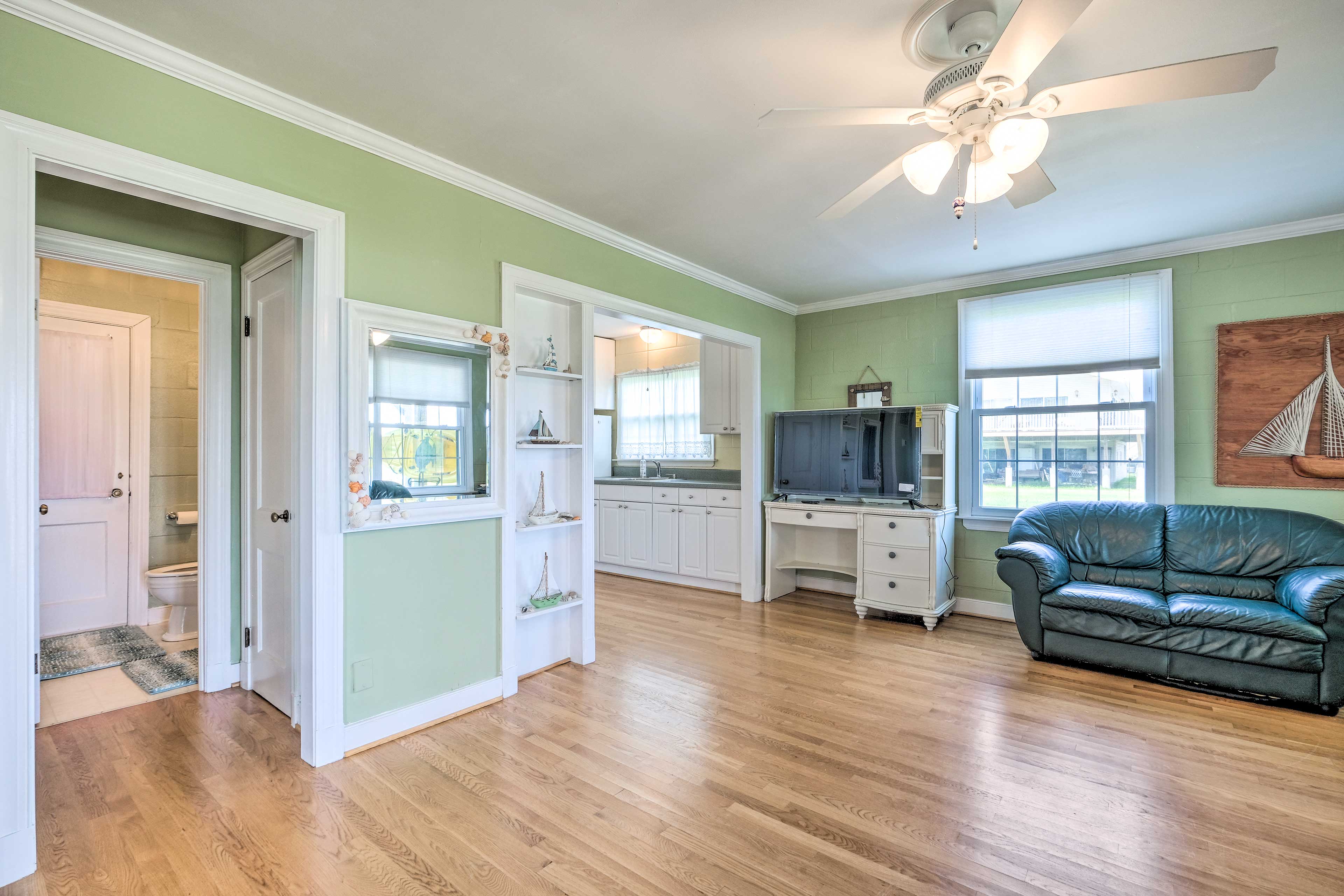 Potomac Waterfront Retreat w/ Dock & Kayaks Lottsburg, VA Evolve