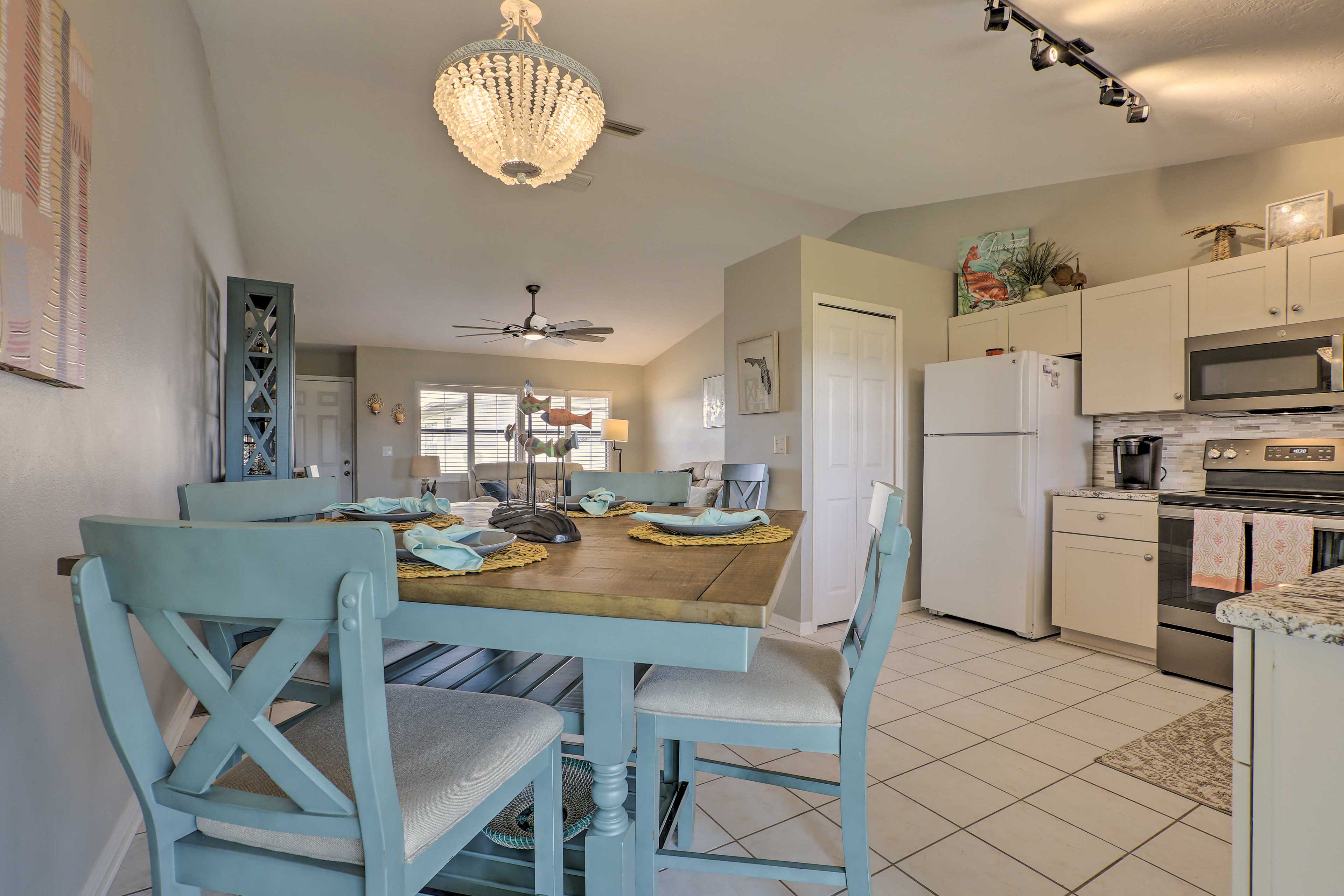 Vibrant Sebring Villa w/ Community Amenities! Evolve