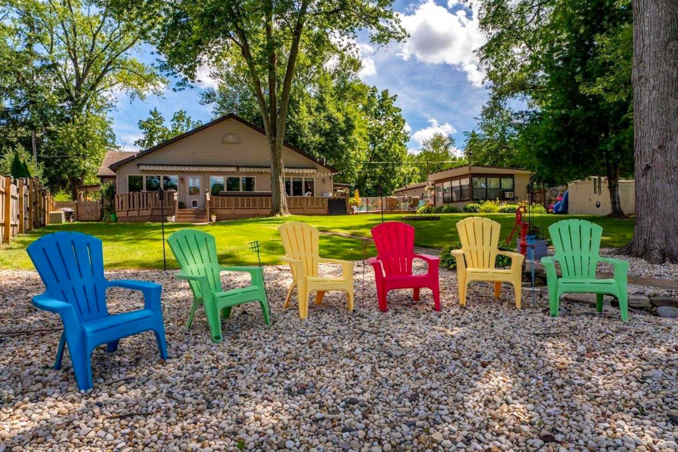 'Rock River Retreat' w/ Dock & Seasonal Pool! Edgerton, WI Evolve