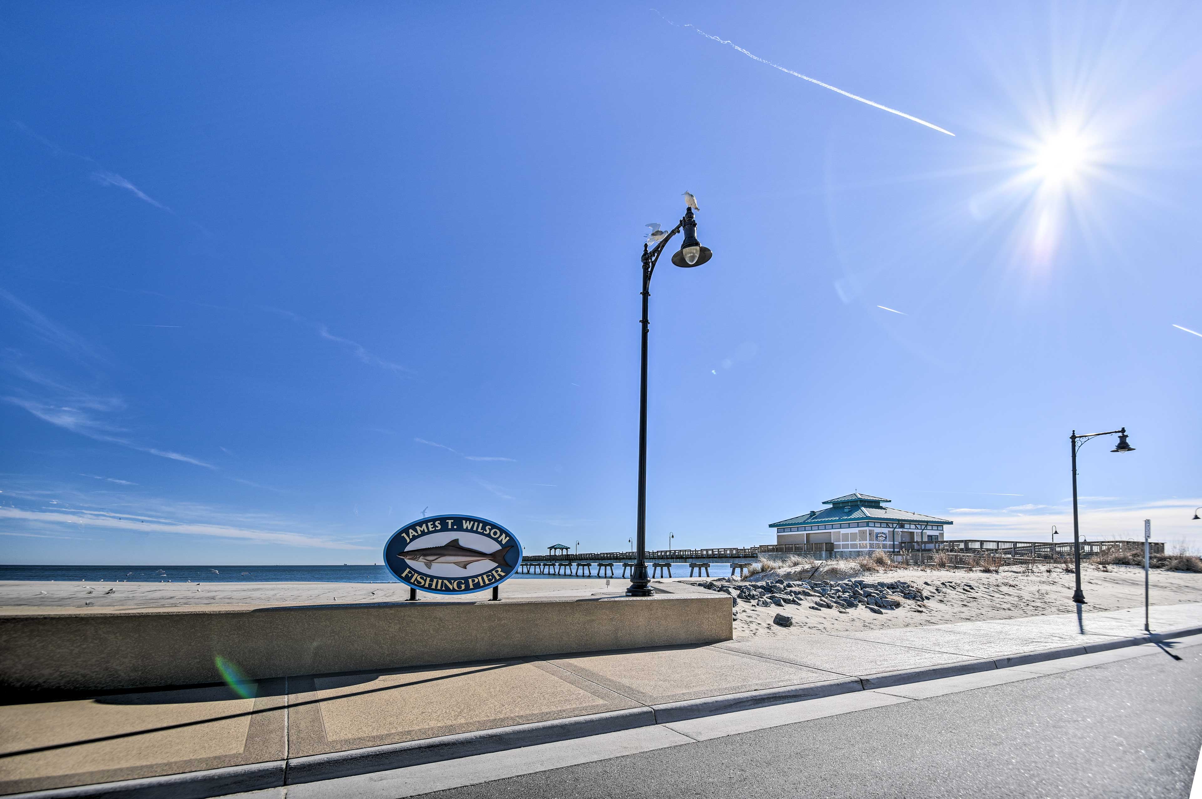 Buckroe Family Home Walk to the Beach! Hampton, VA Evolve