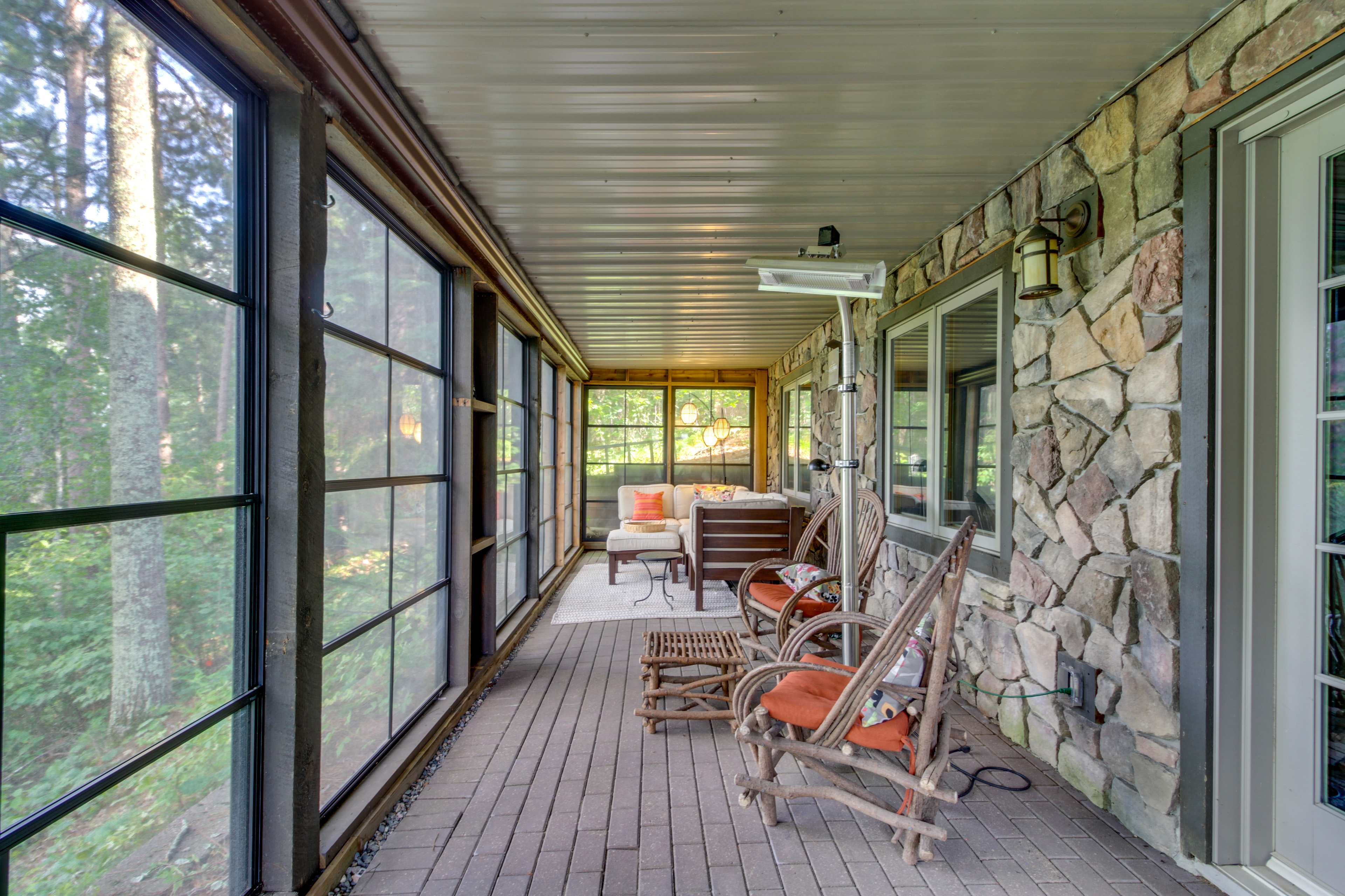 Thunder Lake Escape + Boat Dock! Remer, MN Evolve