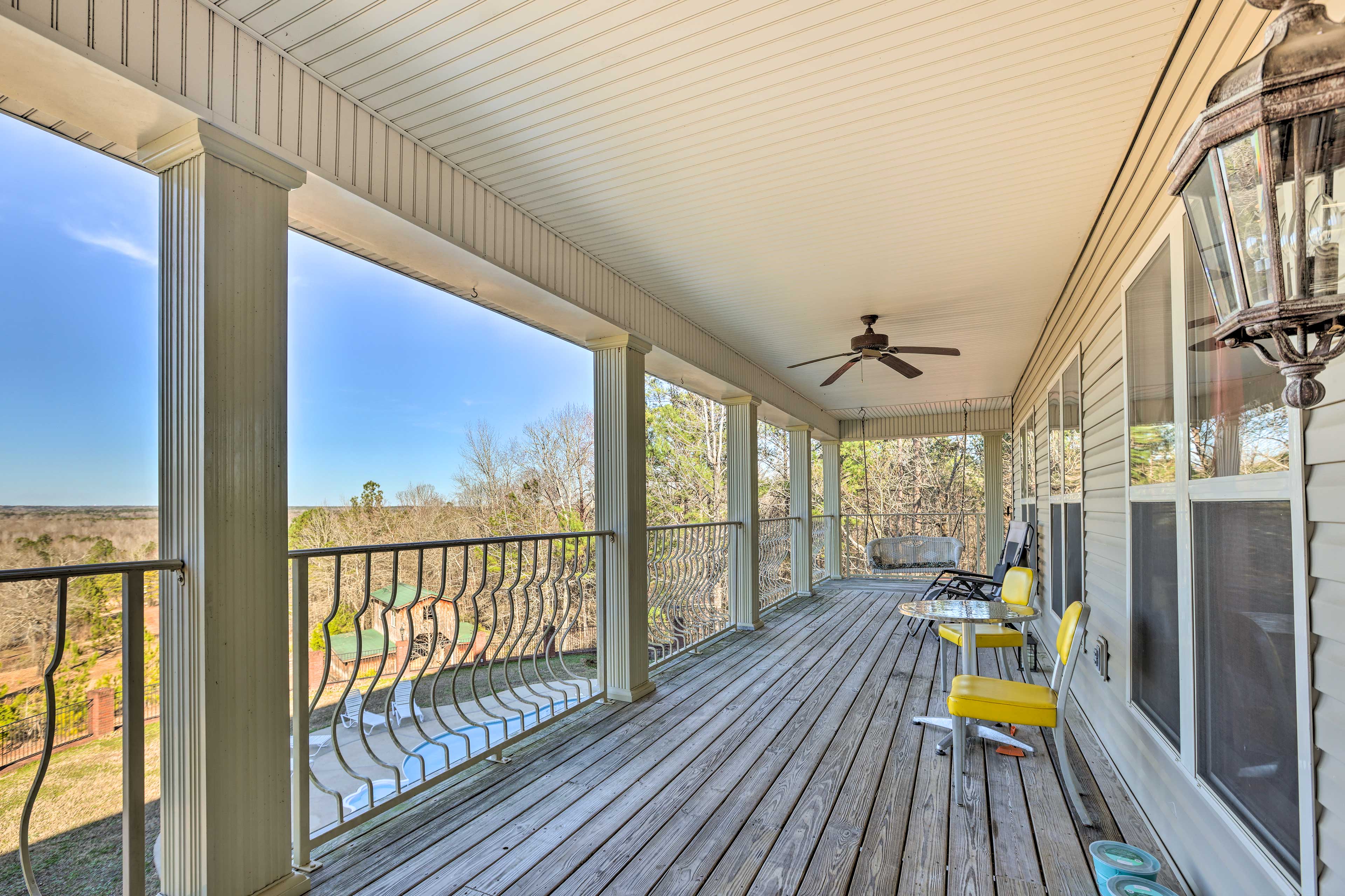 Stunning Wetumpka Farmhouse w/ Private Pool! Evolve