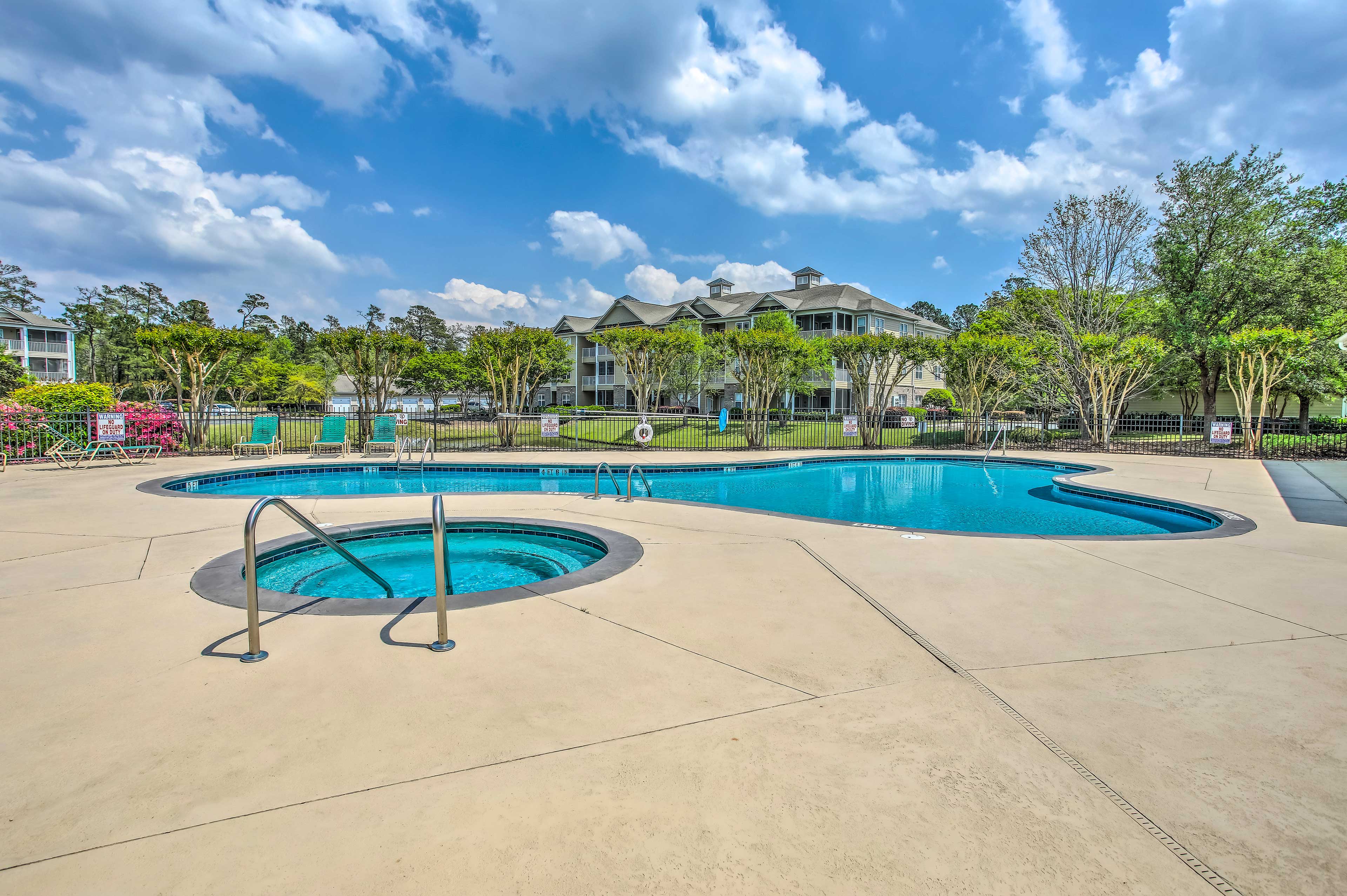 Calabash Condo w/ Community Pool! Evolve