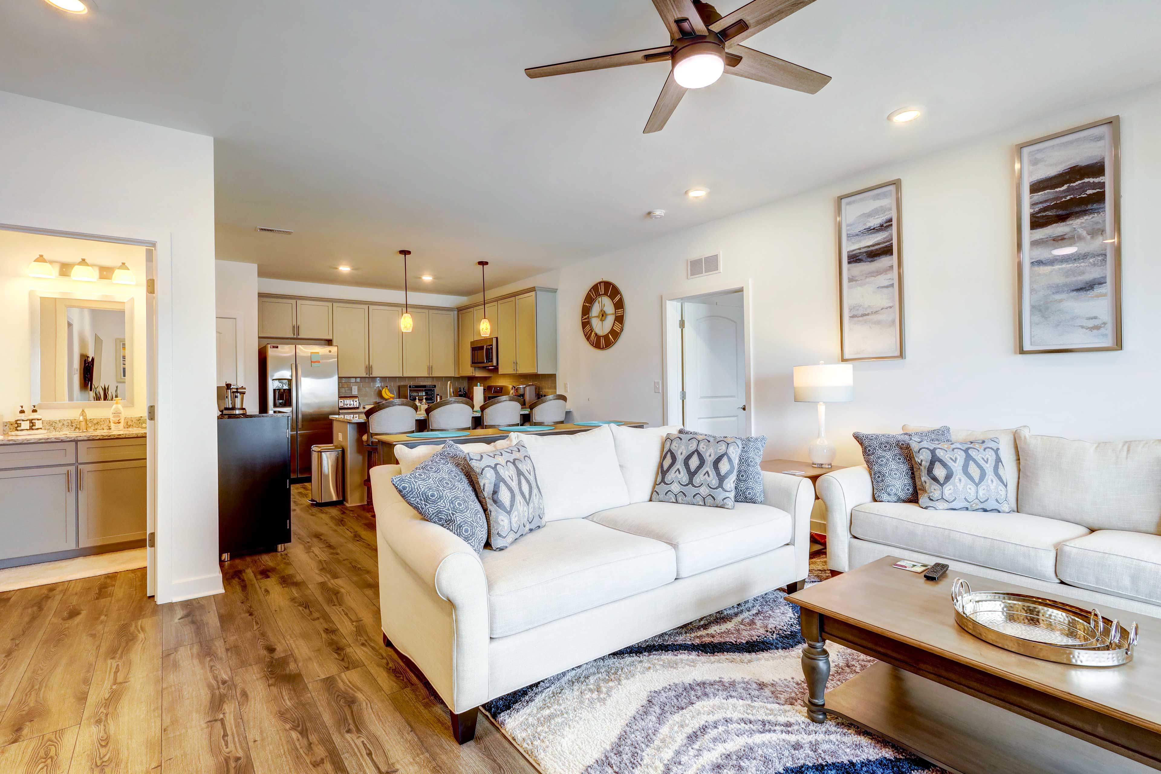 Bright Lewes Condo w/ Balcony, 7 Mi to Beach! Evolve