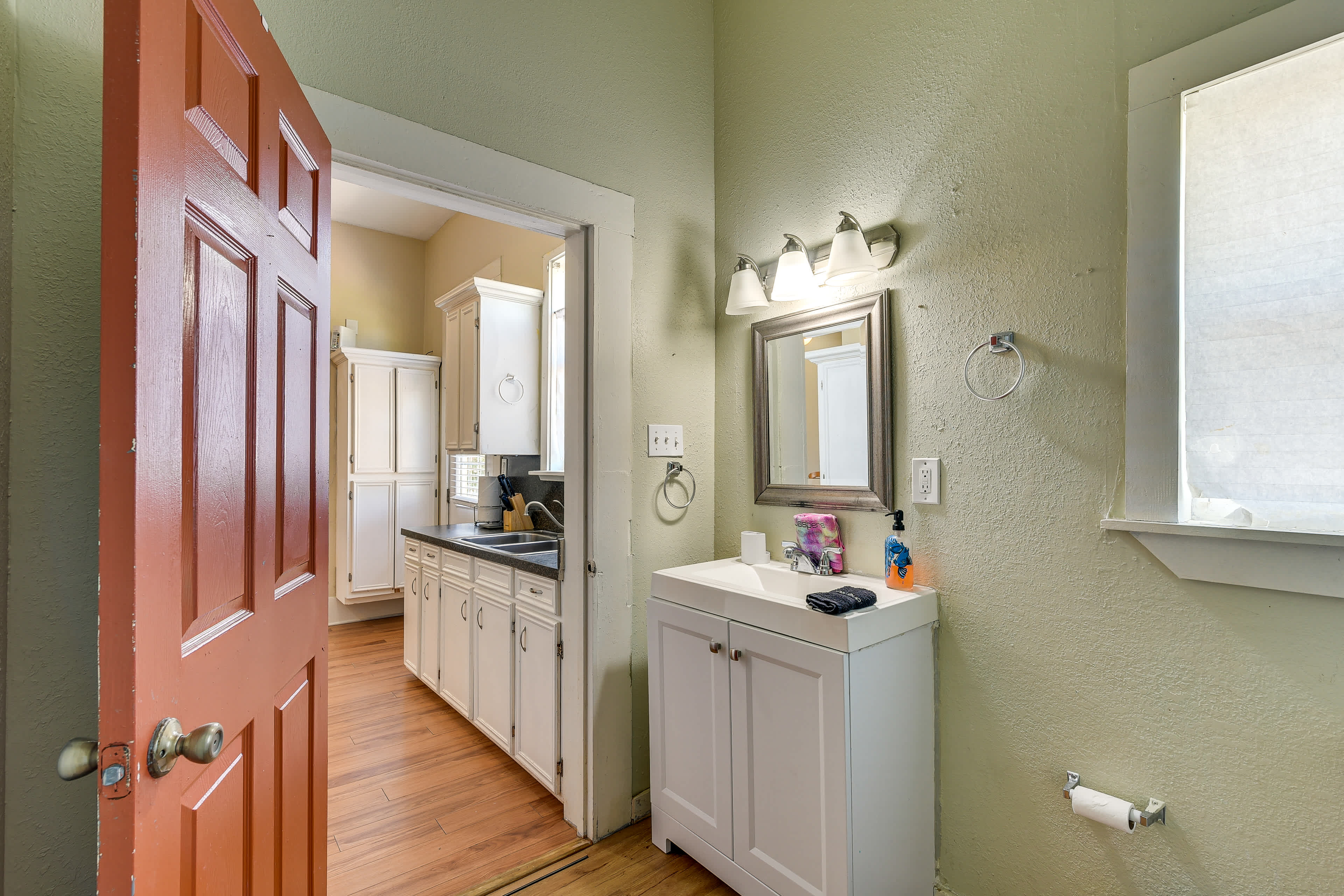 Galveston Beach House Rental 1 Mi to The Strand! Evolve