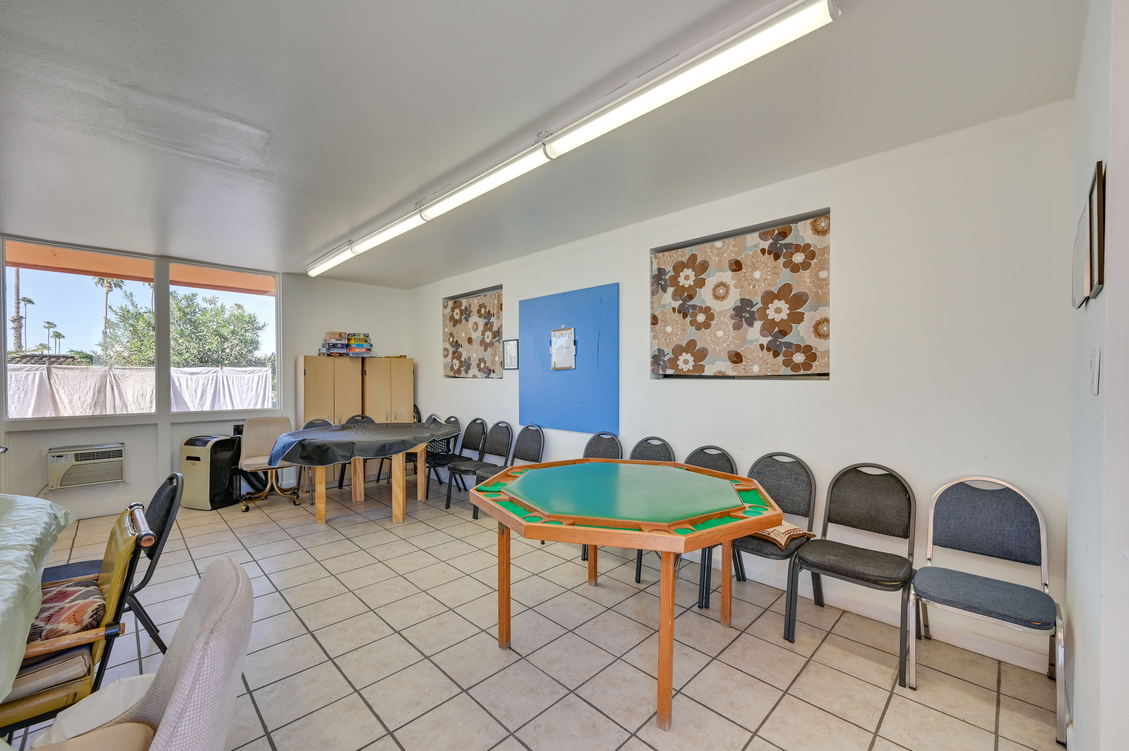 Yuma Vacation Rental w/ Resort Pool & Hot Tub! Evolve