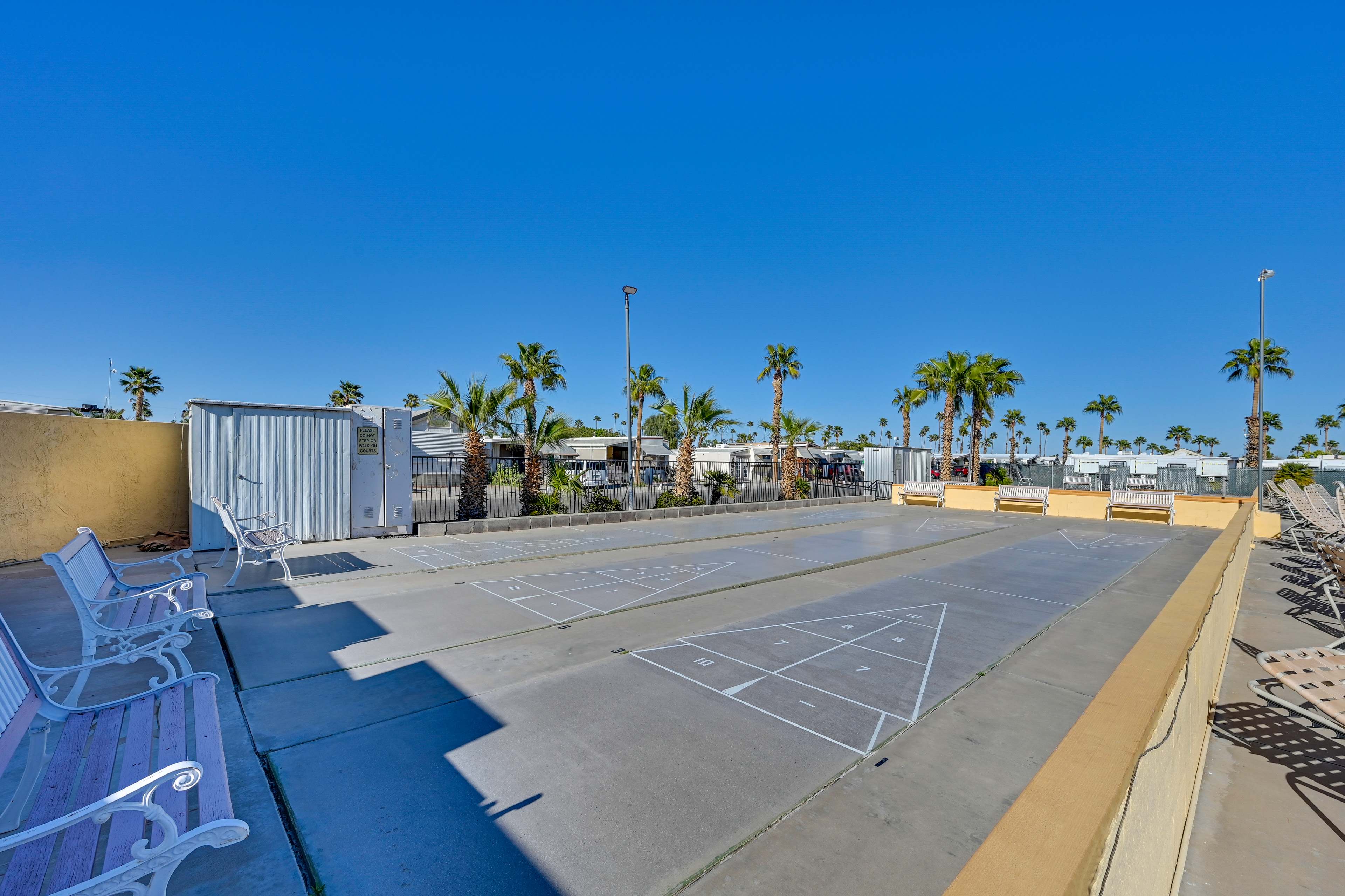 Yuma Vacation Rental w/ Resort Pool & Hot Tub! Evolve