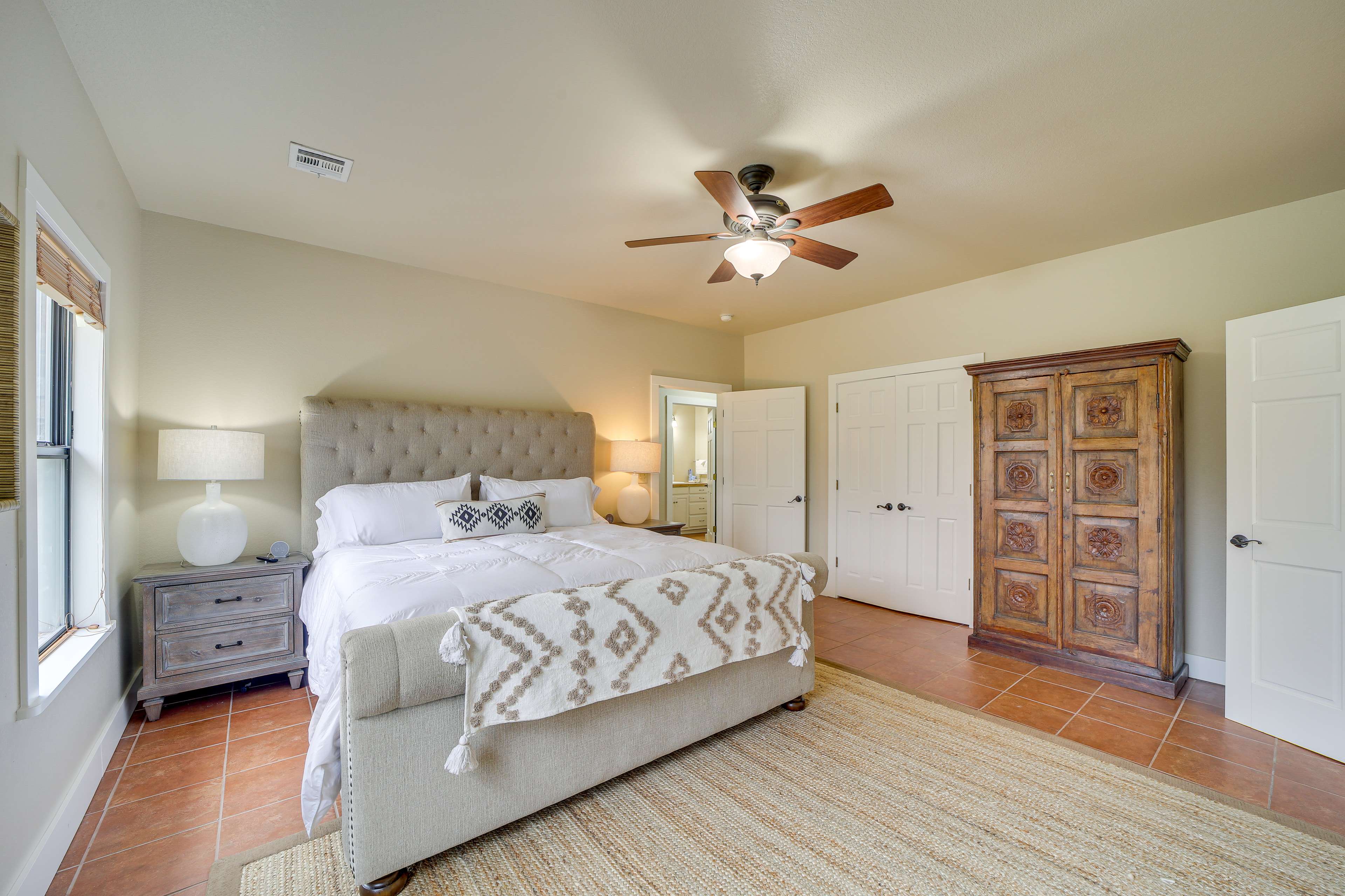 Lakefront Eufaula Vacation Rental w/ Private Dock Evolve