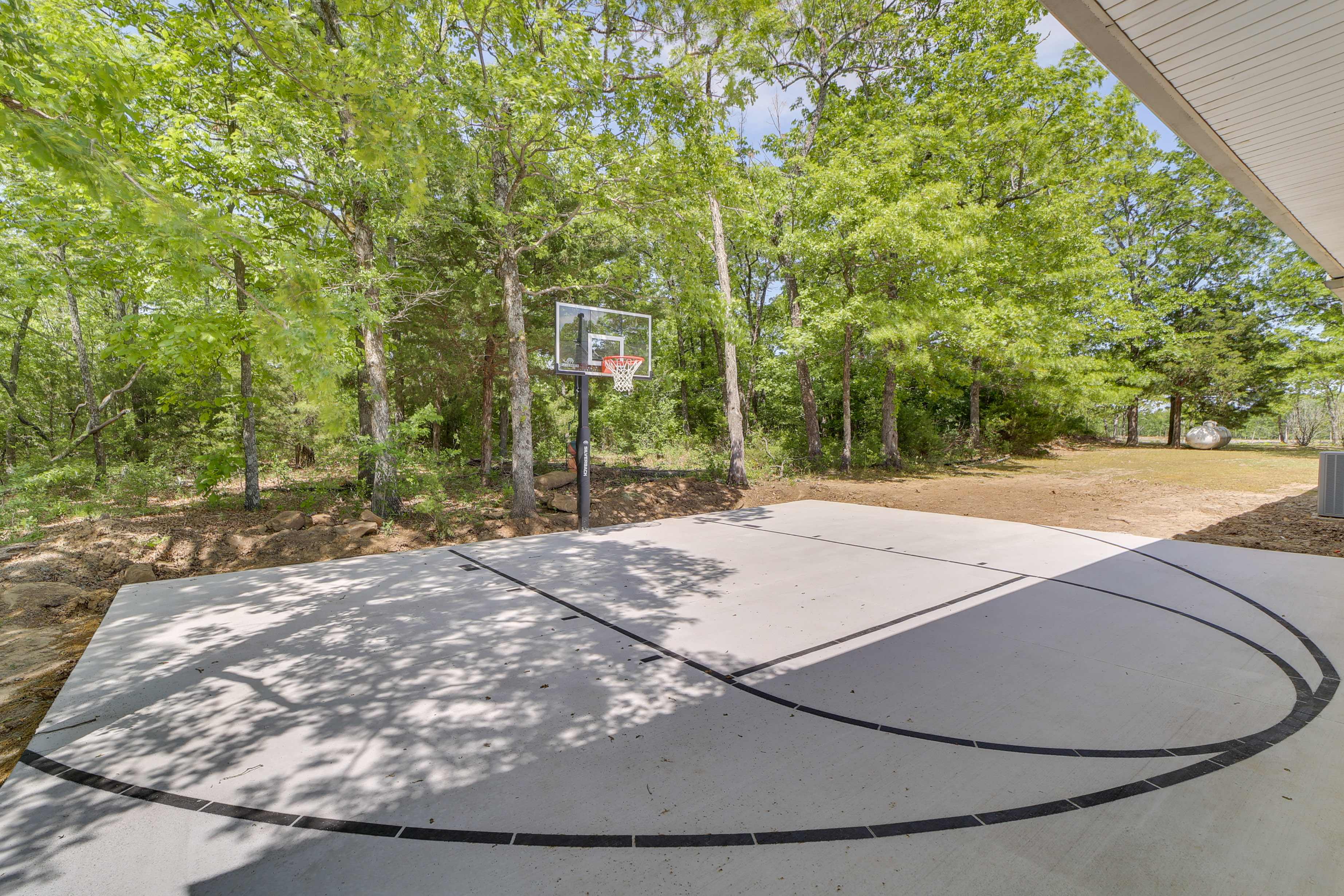 Lakefront Eufaula Vacation Rental w/ Private Dock Evolve