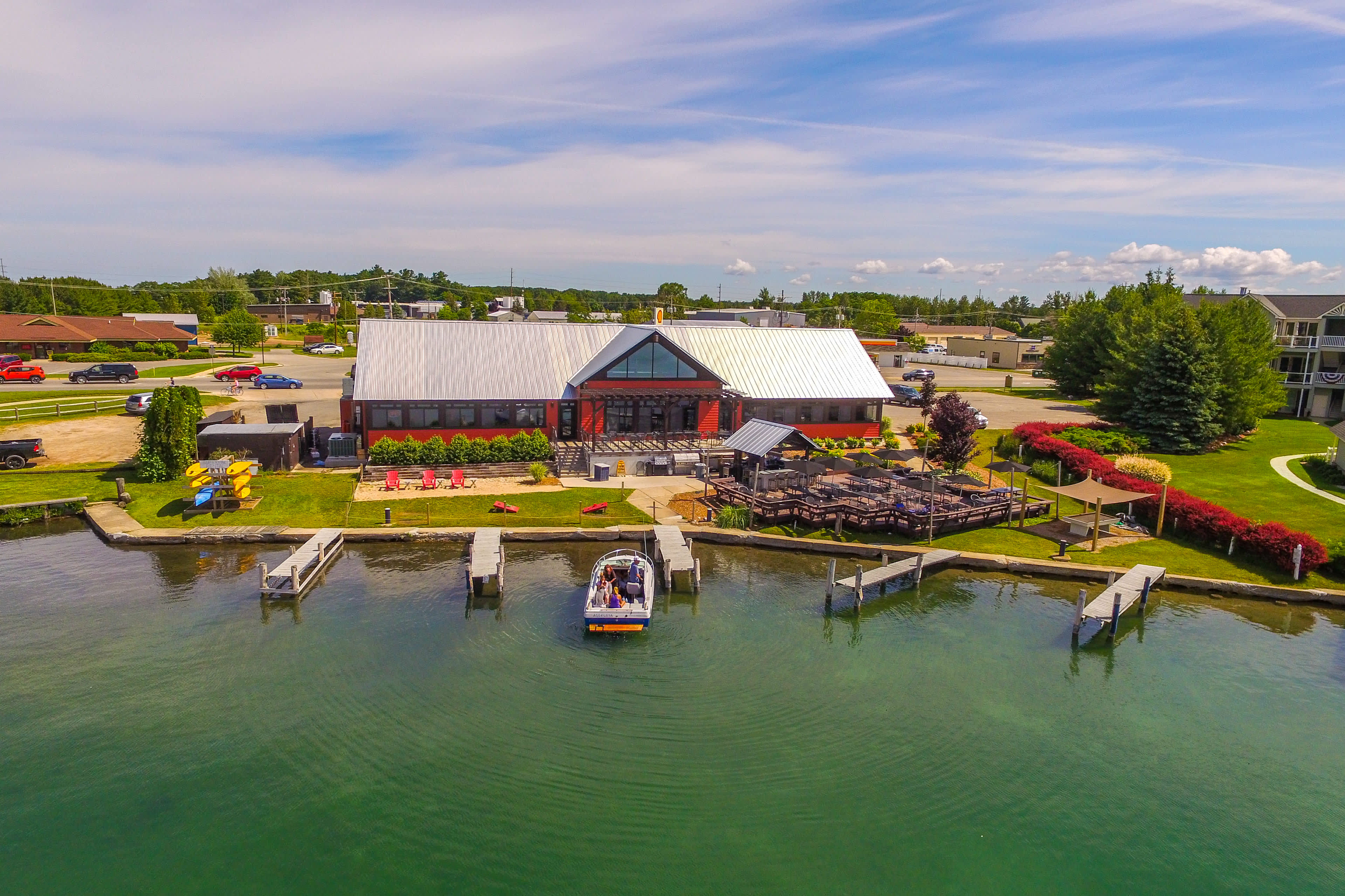 Elk Rapids Condo w/ Balcony Overlooking Elk Lake! Evolve