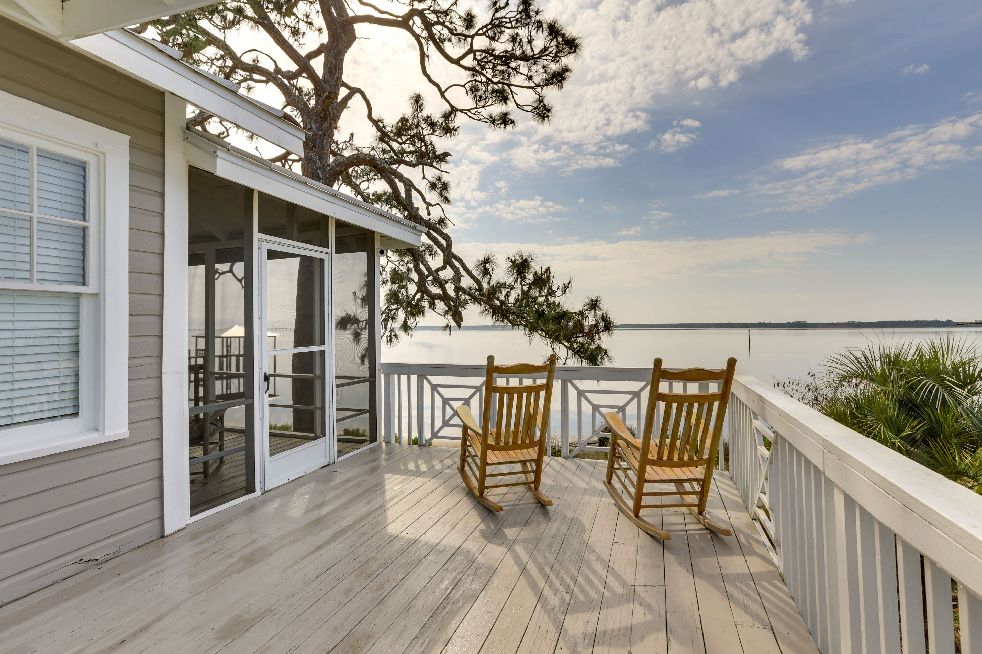 Waterfront Ochlockonee Bay Cottage w/ Views! Panacea, FL Evolve