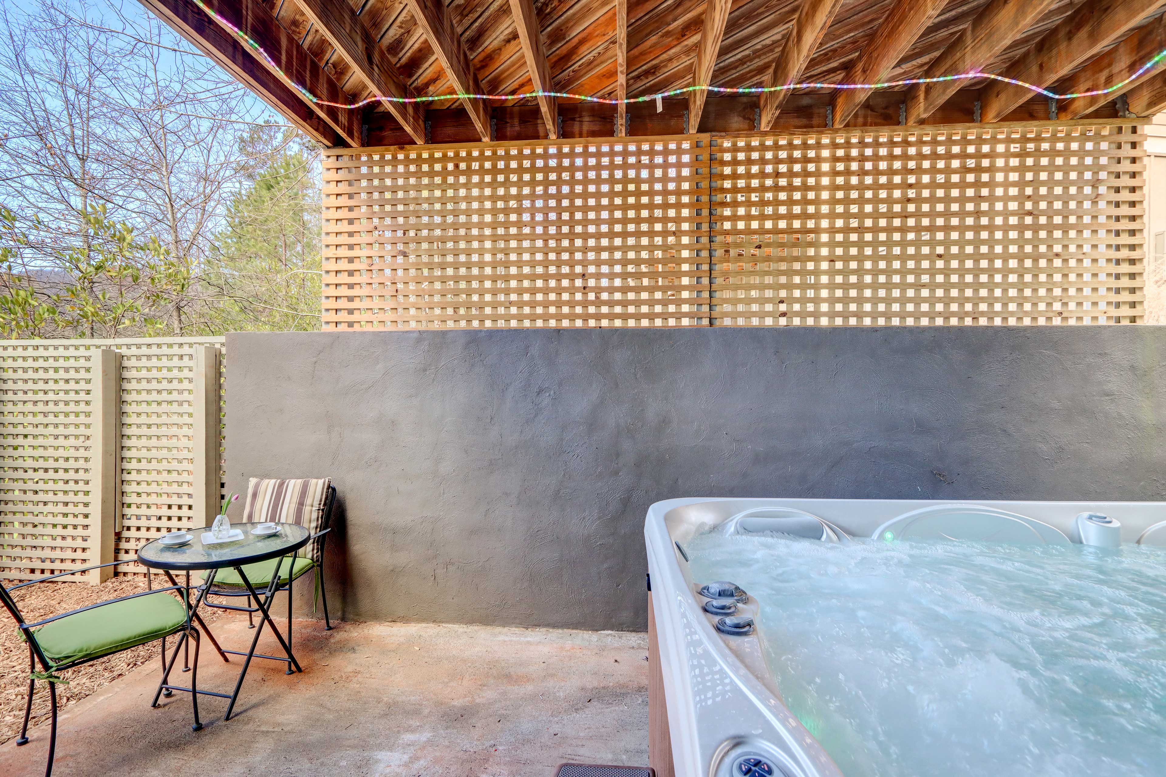 Big Canoe Vacation Rental w/ Private Hot Tub! Jasper, GA Evolve