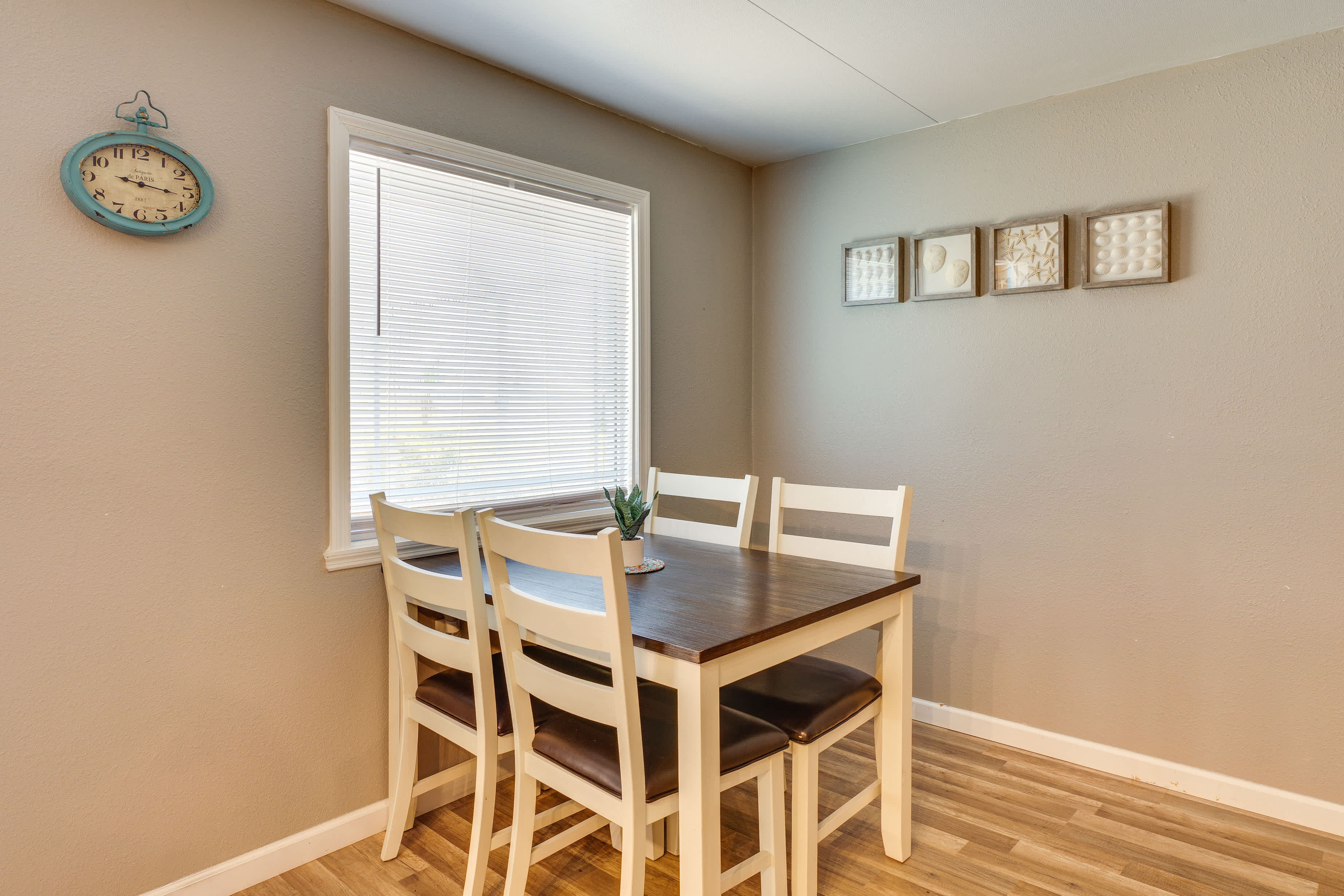 Cape Coral Vacation Rental Saltwater Pool & Lanai Evolve