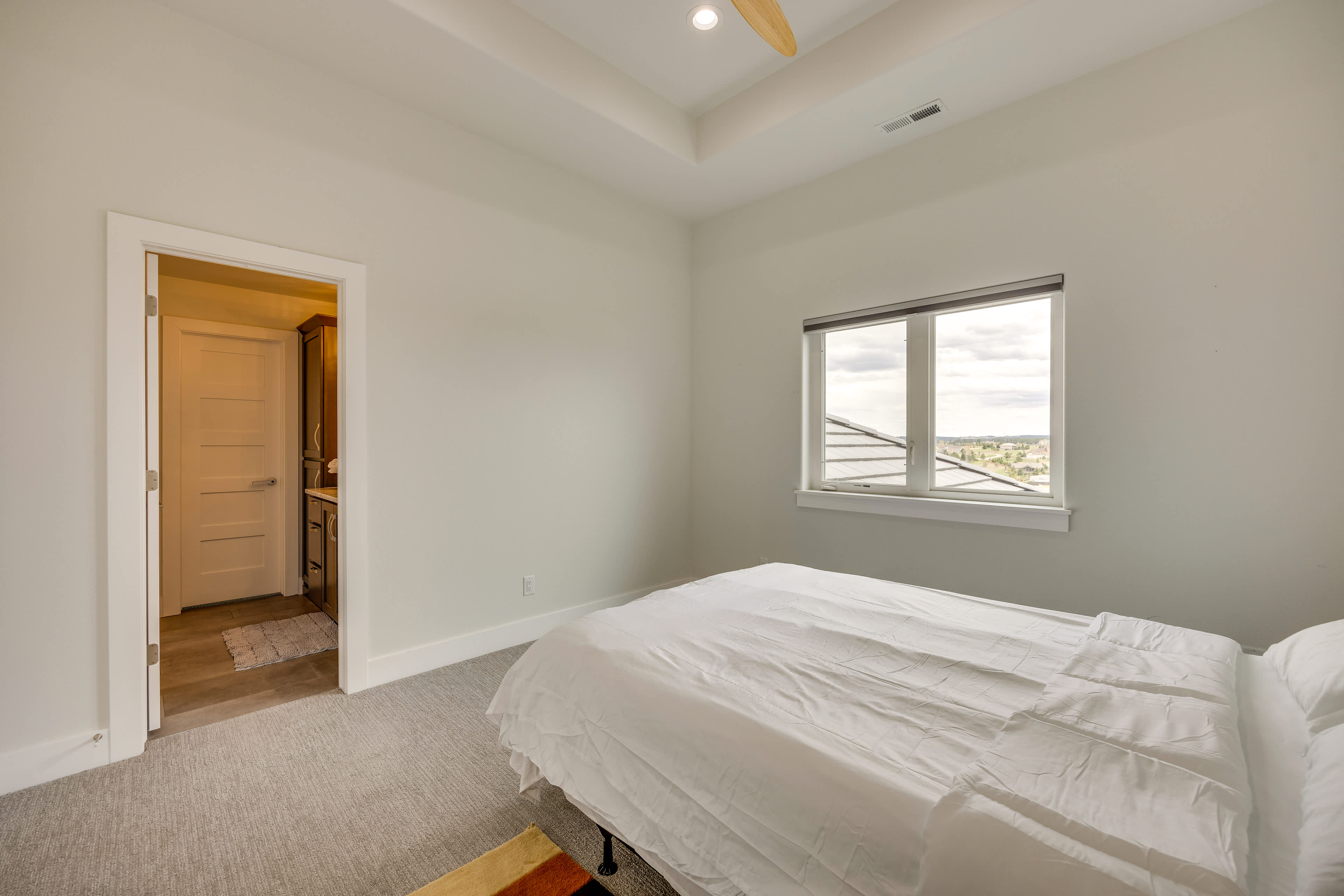 Spacious Southern Colorado Home w/ Mountain Views Monument, CO Evolve