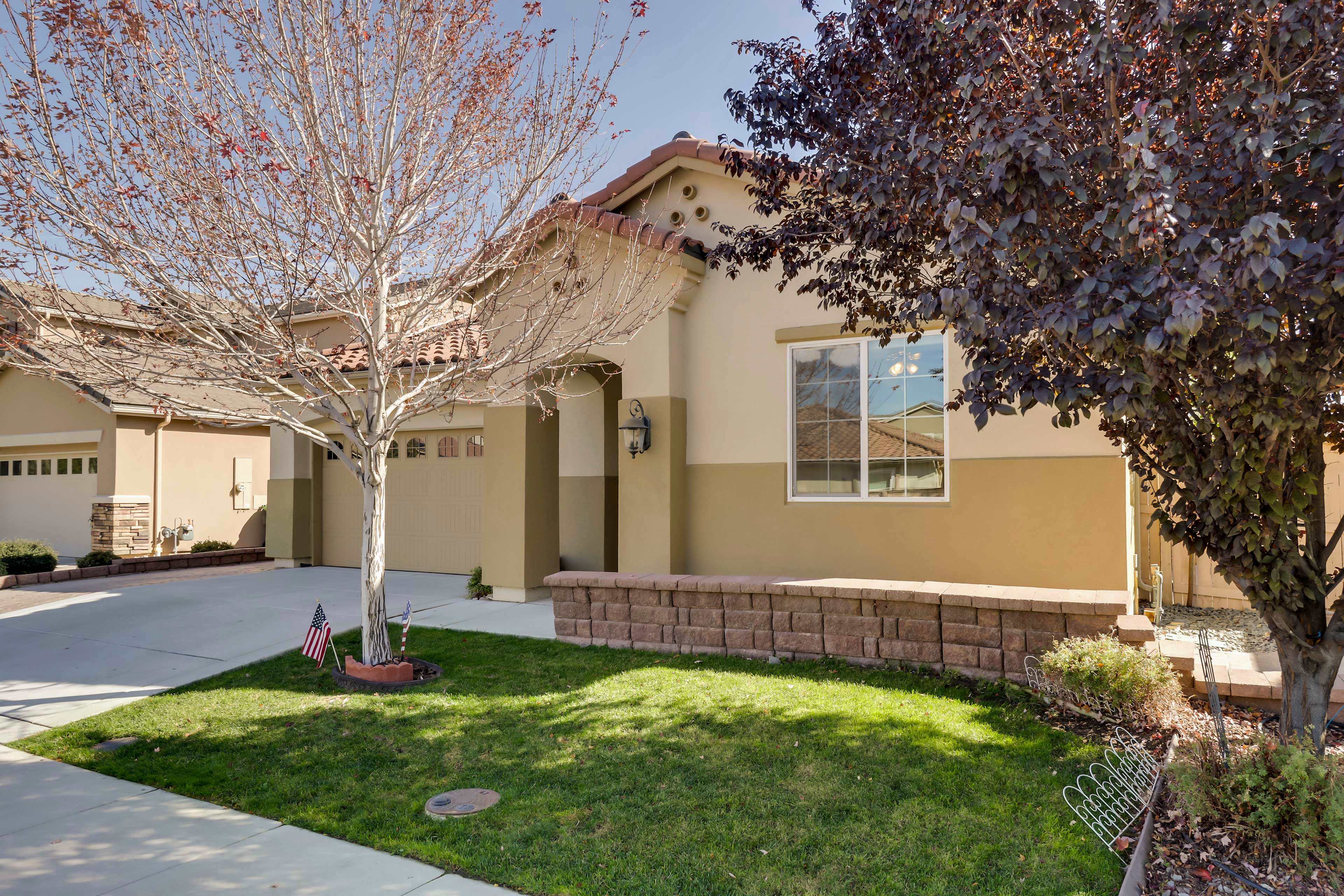 PetFriendly Reno Home with Patio! Evolve
