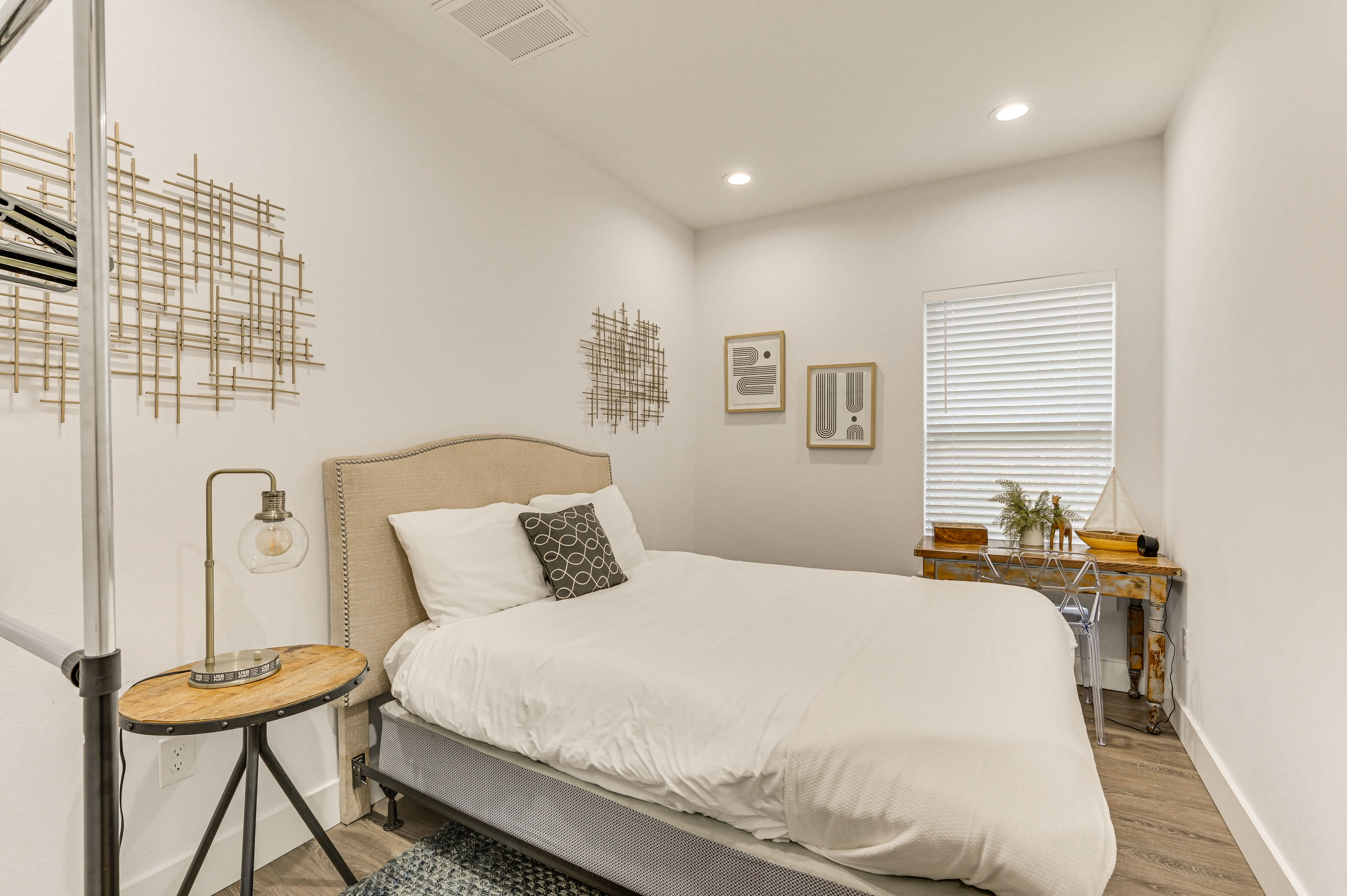 DogFriendly Lutz Family Home w/ Large Yard! Evolve