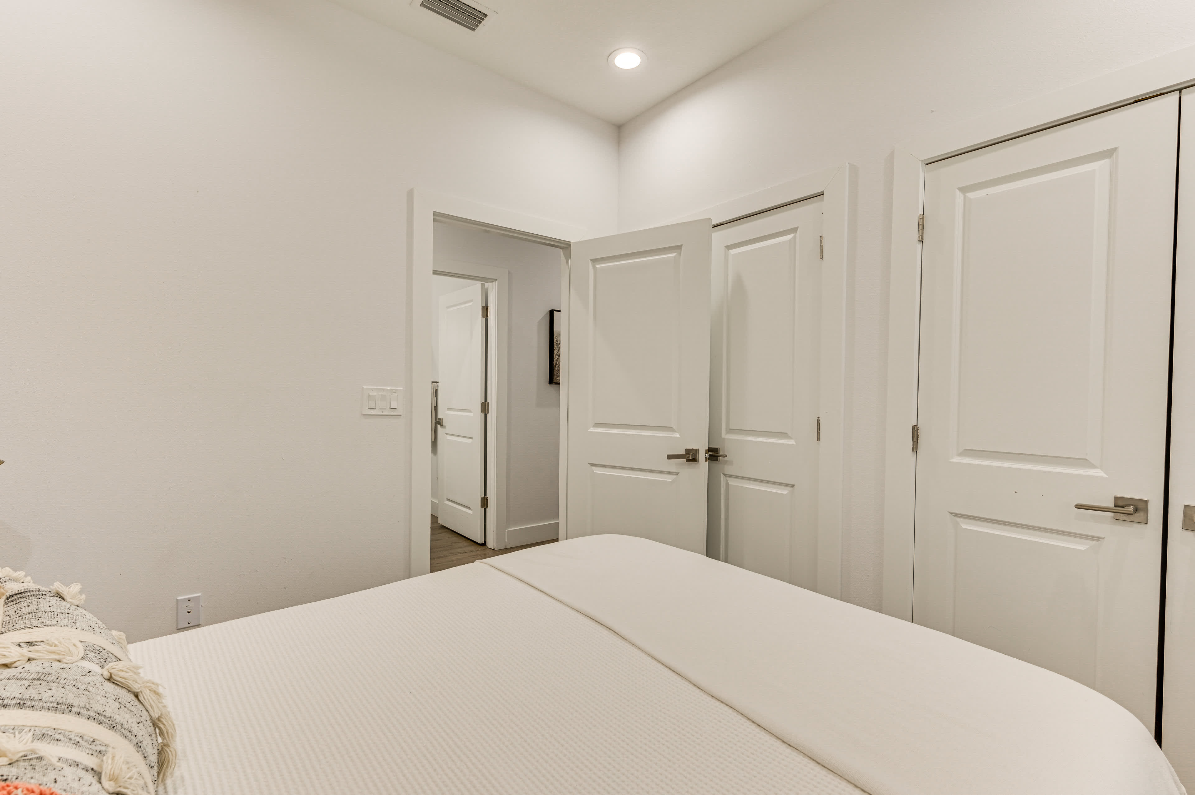 DogFriendly Lutz Family Home w/ Large Yard! Evolve