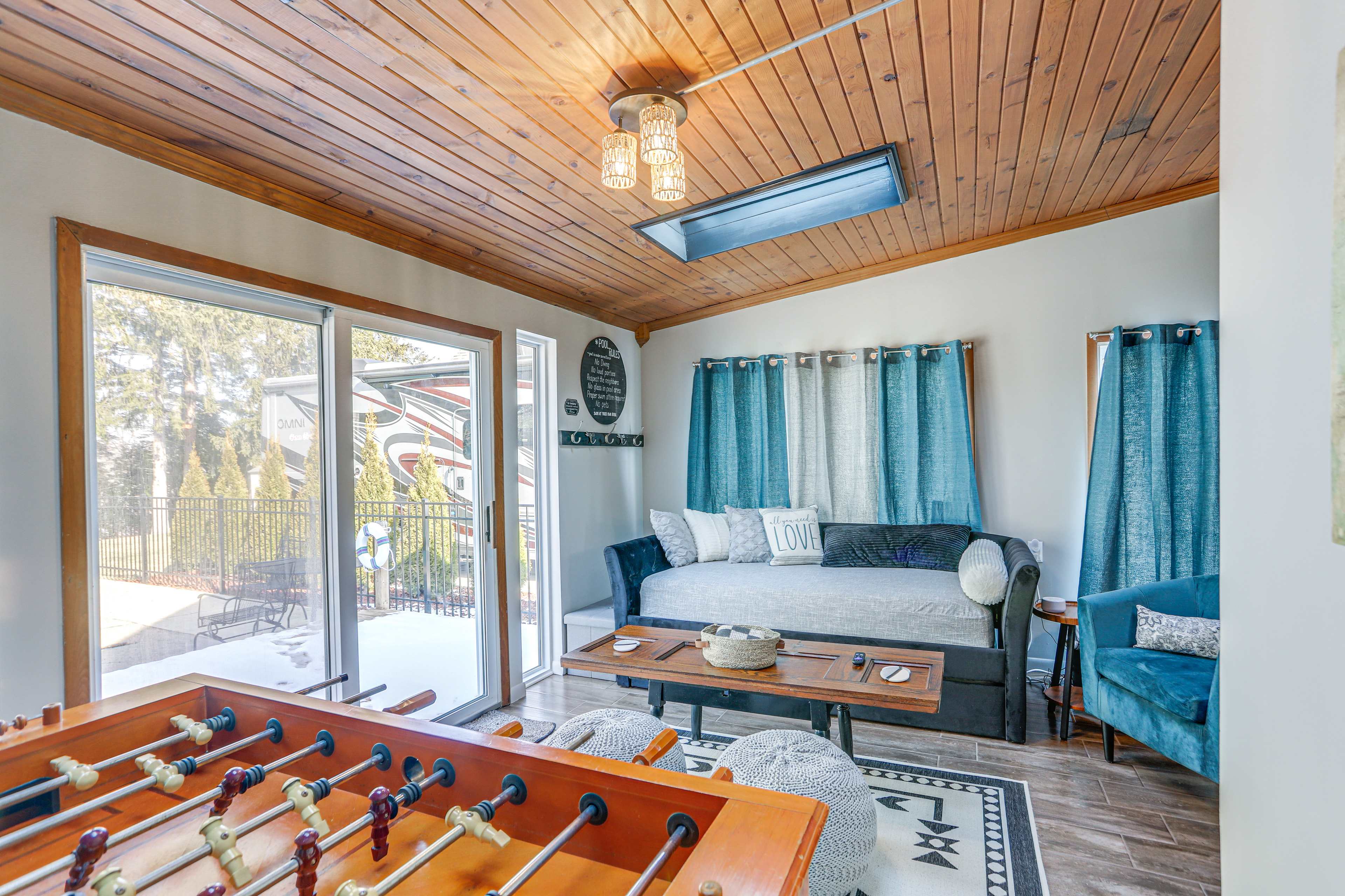 Cozy Tiffin House w/ Private Pool 1 Mi to Town! Evolve