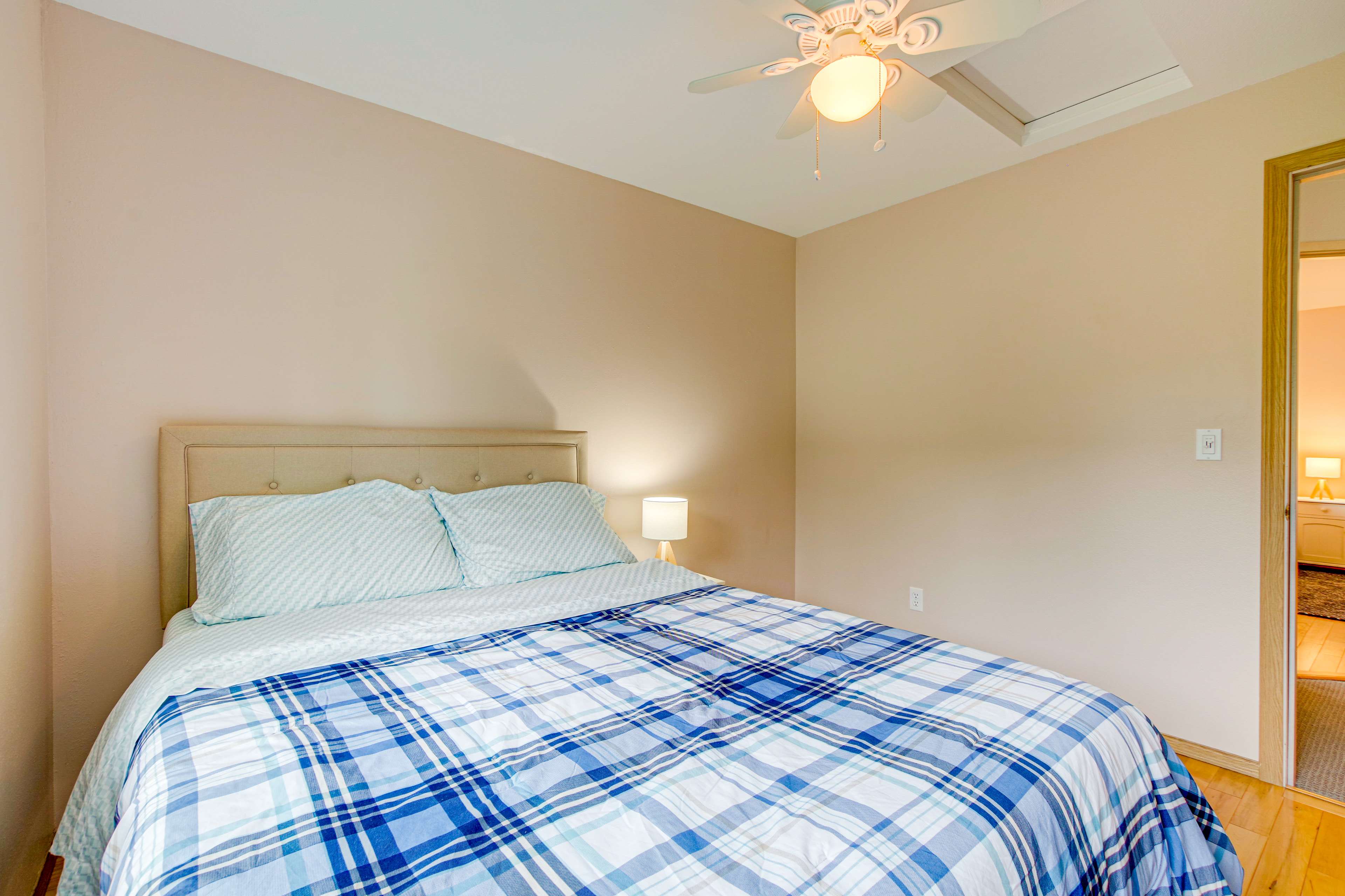 Washington Retreat w/ Yard Near Seattle! Marysville, WA Evolve