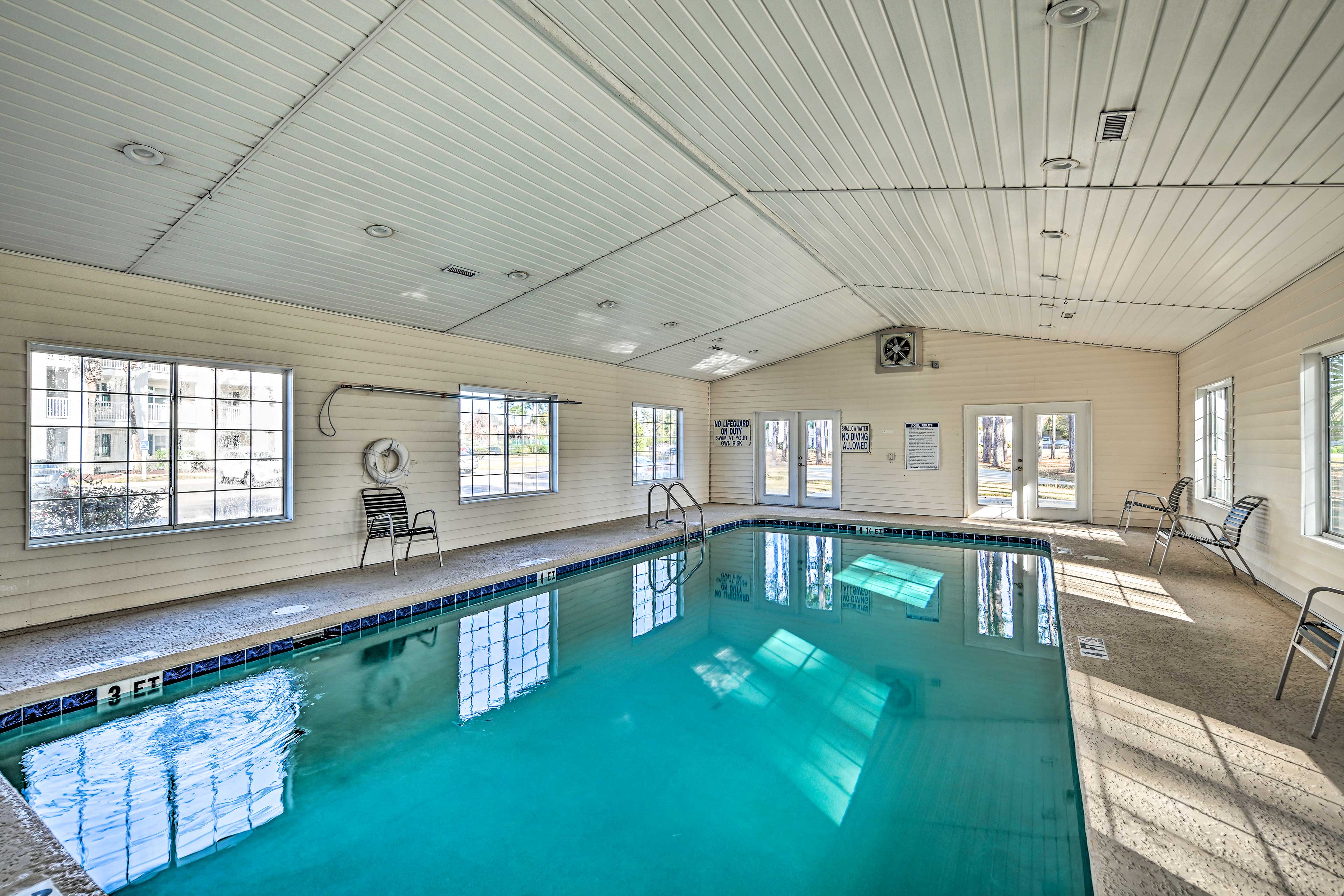 Myrtle Beach Condo w/ Pool Access 5 Mi to Ocean Evolve