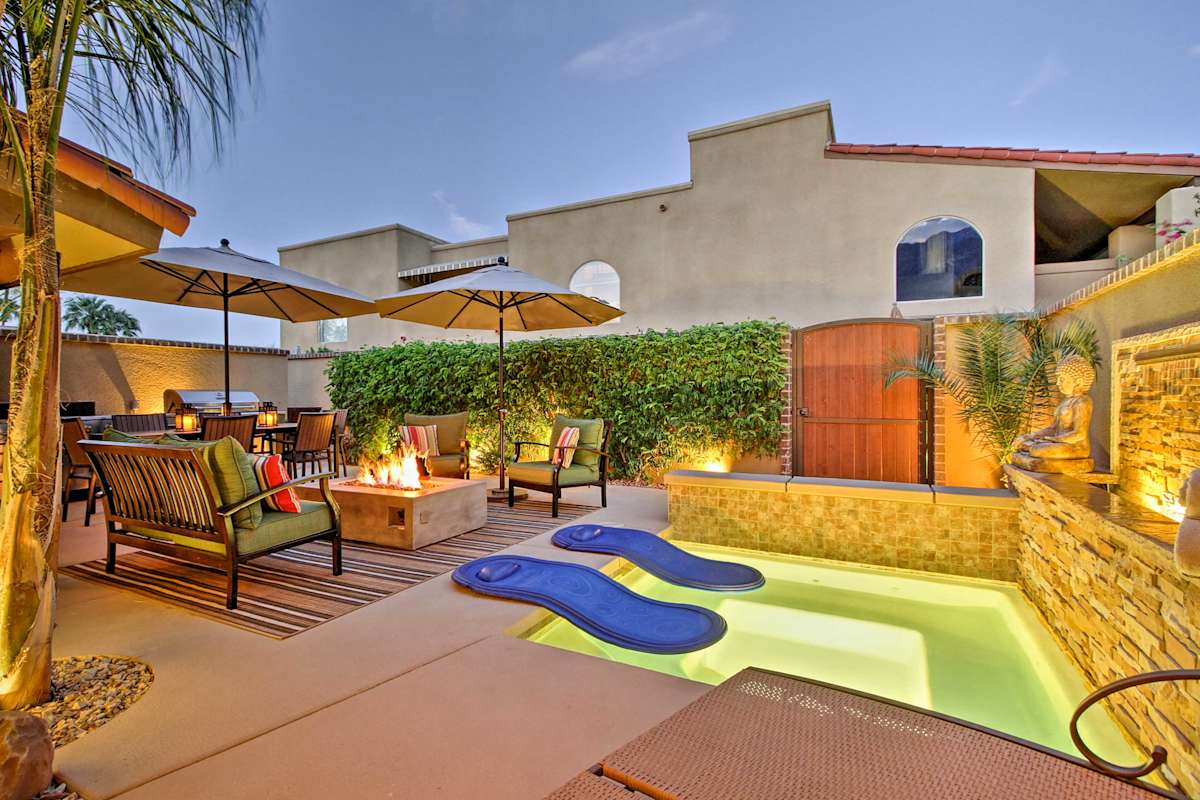 Private Palm Springs Condo w/Upscale Amenities!