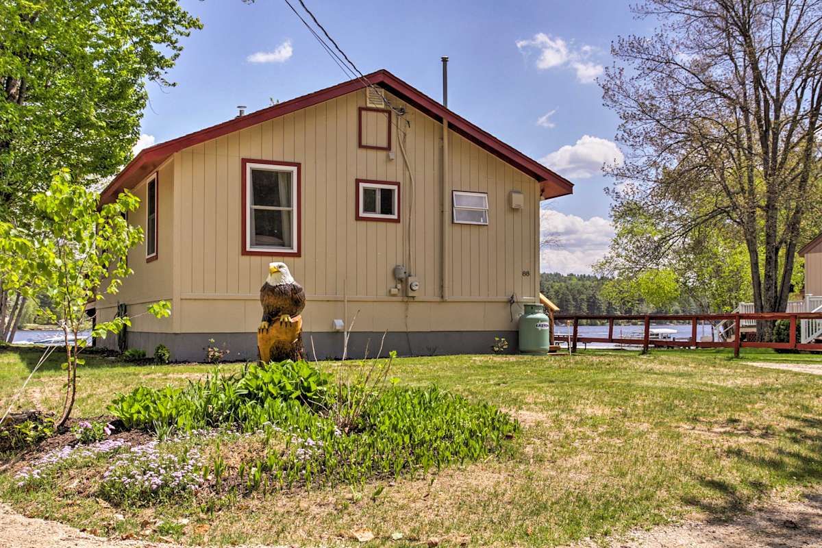 Lakefront Wakefield Cottage w/ Deck & Water Views!