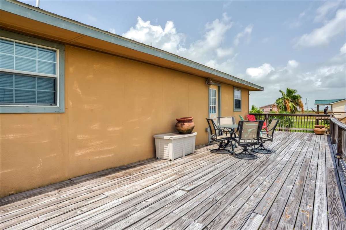 3BR Surfside Beach House w/Sunset Views!