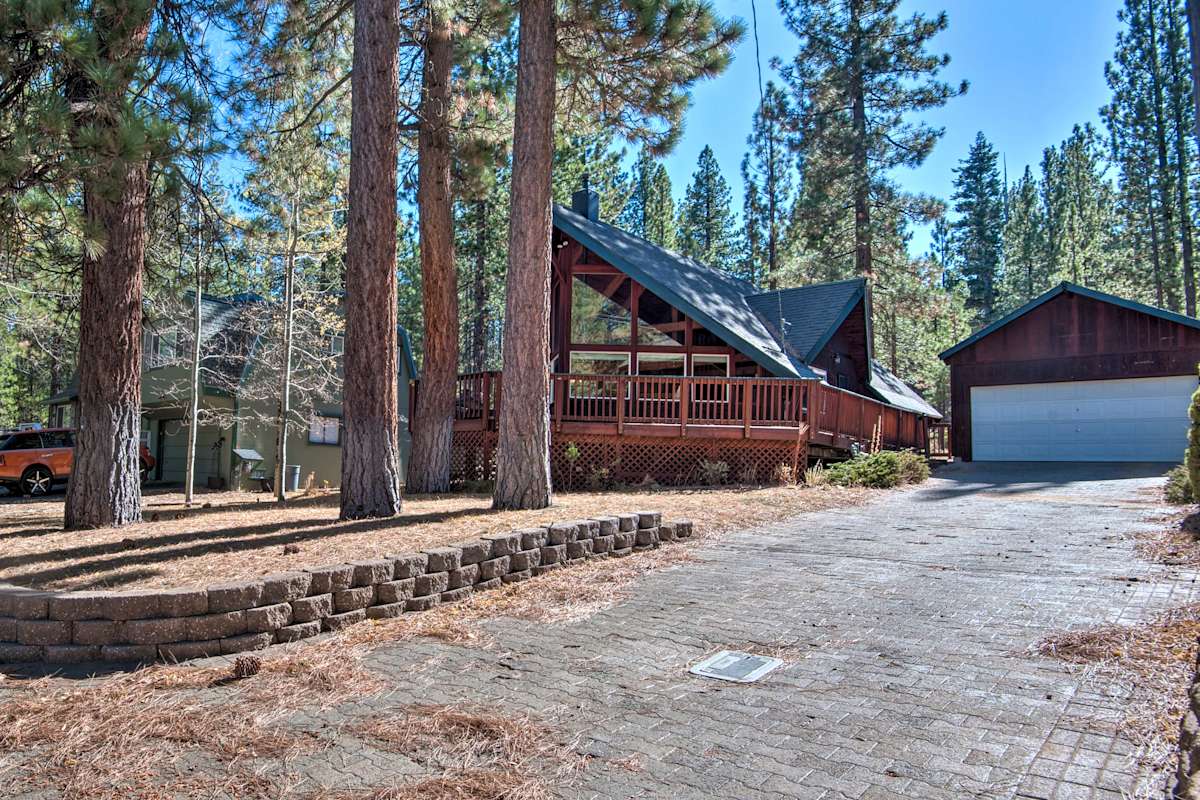 Private South Lake Tahoe House 7 Mins to Heavenly!