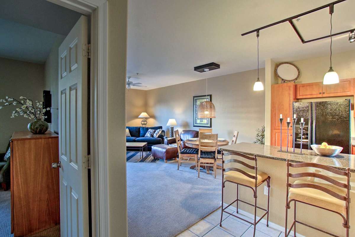 Condo w/ ResortStyle Amenities