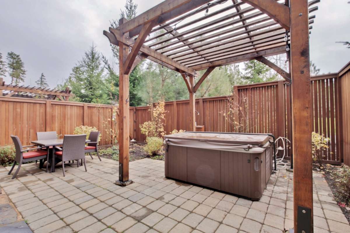 Cle Elum Condo w/View by River Hike, Golf & More