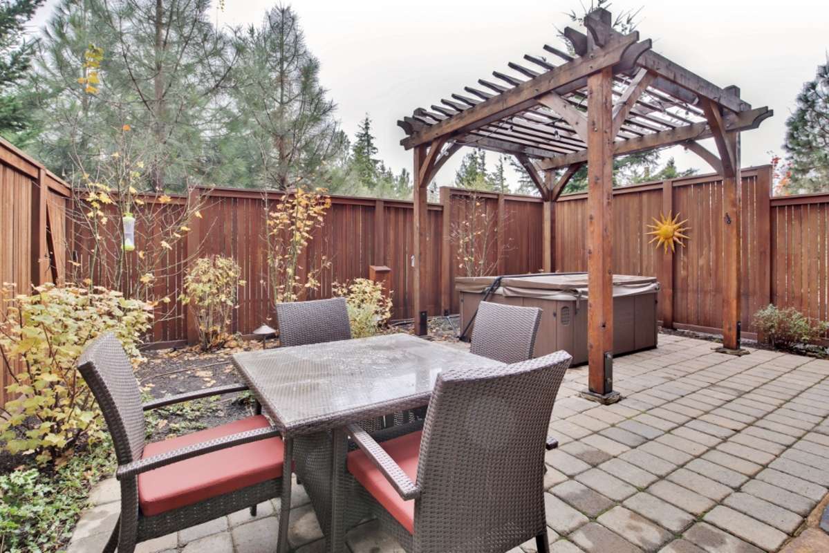 Cle Elum Condo w/View by River Hike, Golf & More