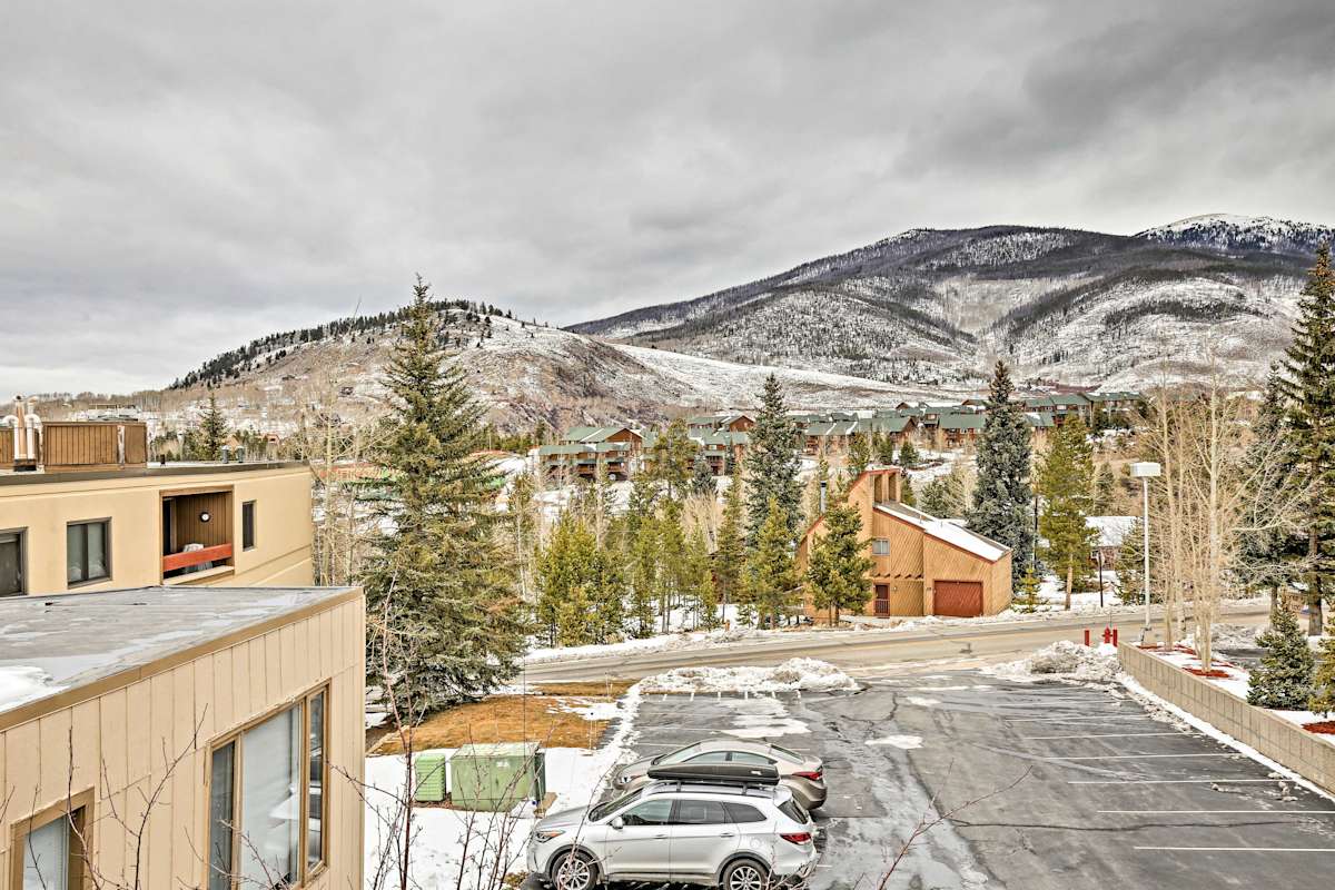 Scenic Dillon Condo w/Hot Tub & Mountain Views!