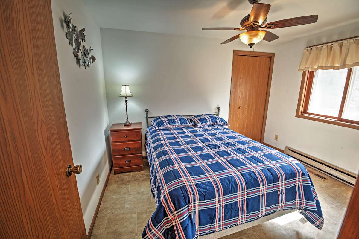 Remodeled Red Cedar Lake Home w/Pontoon Rental!