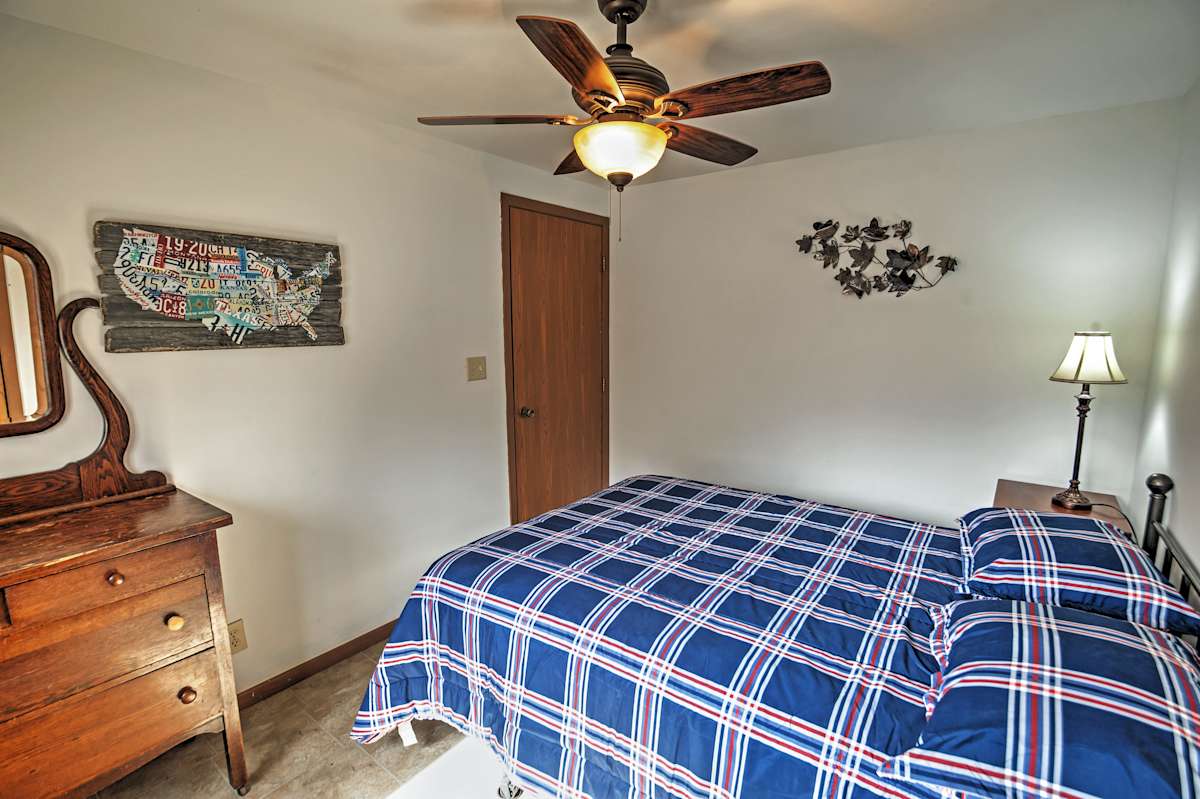 Remodeled Red Cedar Lake Home w/Pontoon Rental!